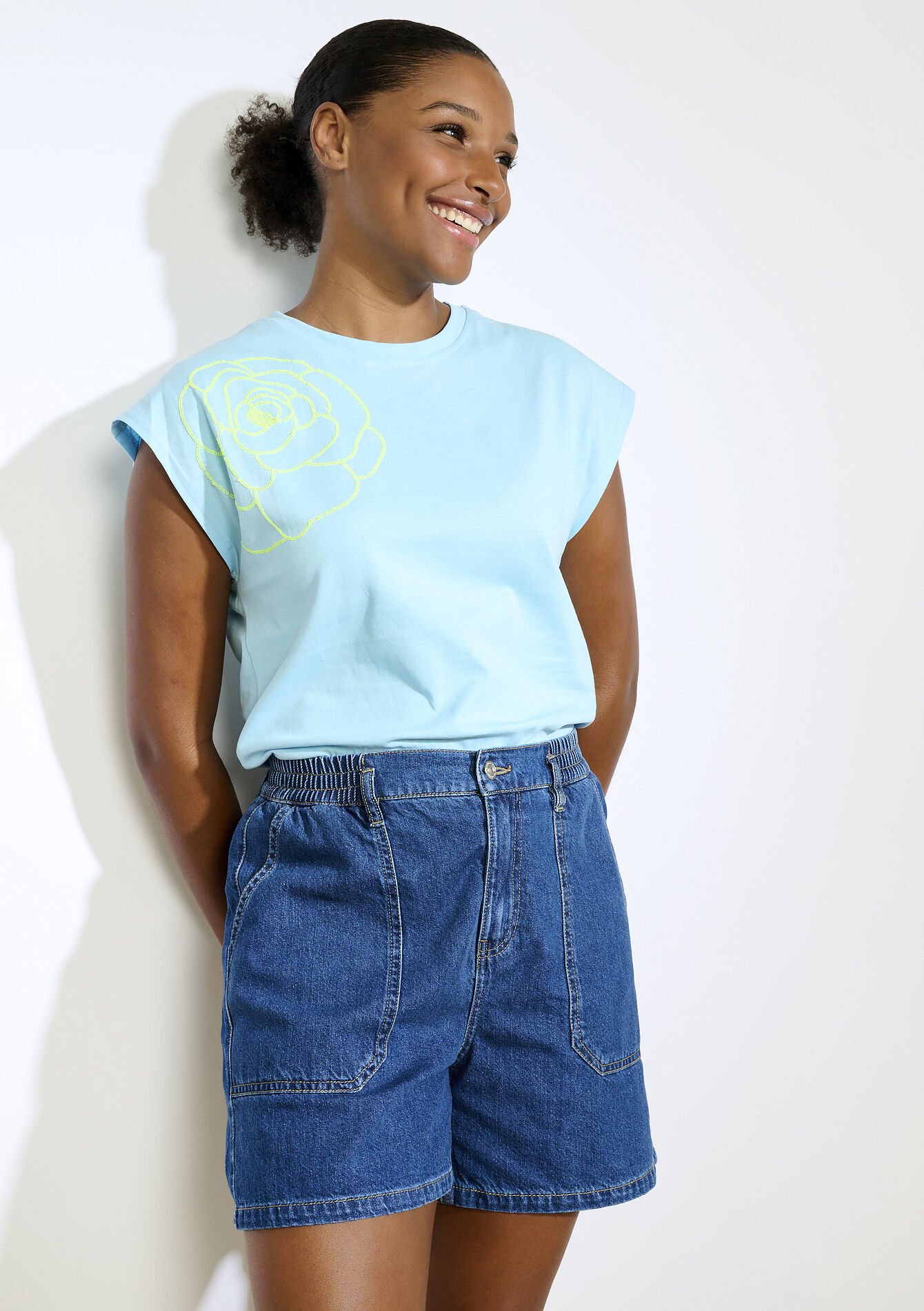 T-shirt sequins floraux , T-shirt sequins floraux - LT BLUE - 02301866_2519