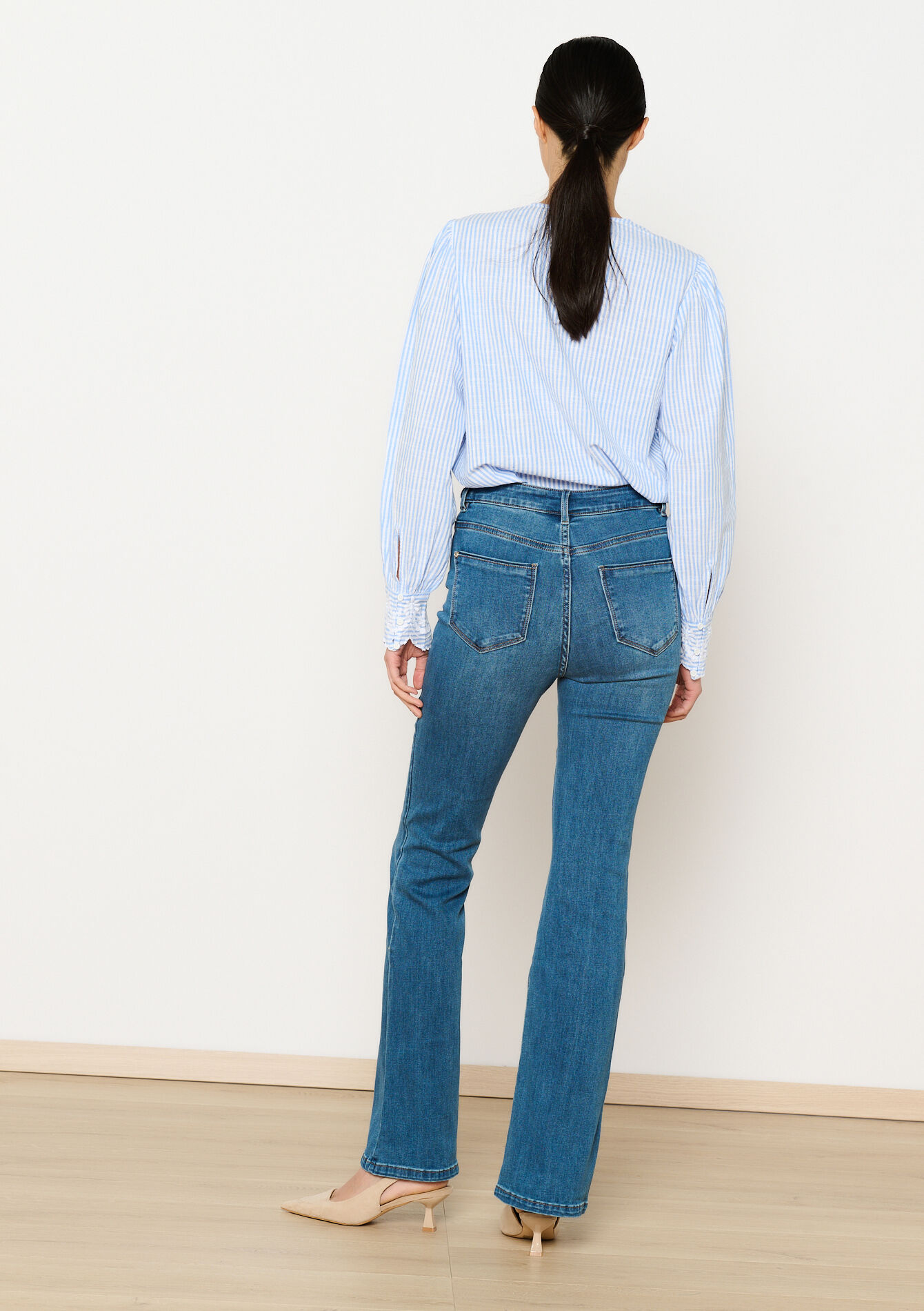 Bootcut jeans met hoge taille, Bootcut jeans met hoge taille - MEDIUM BLUE - 22000568_0500