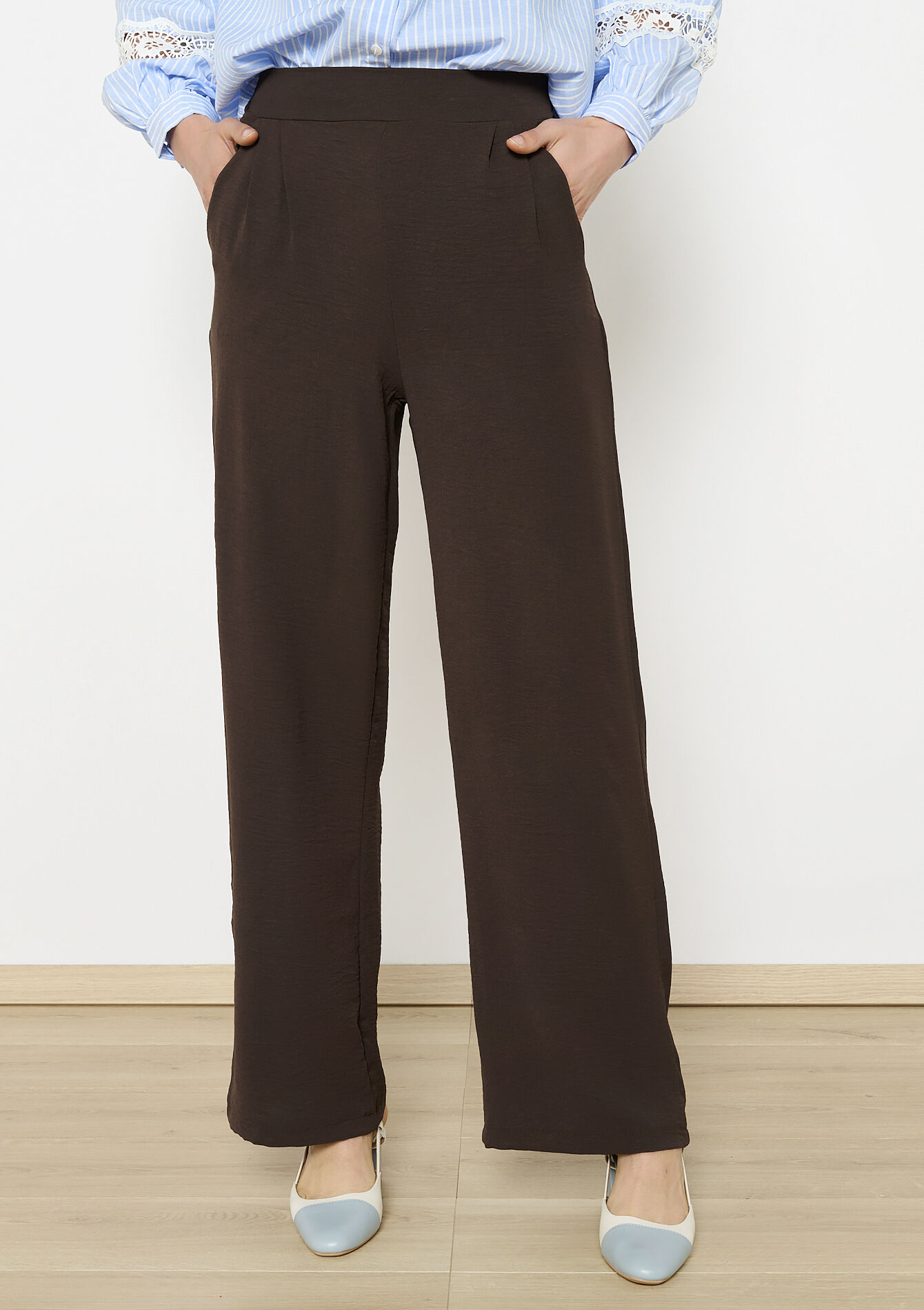 Wijde vloeiende broek, Wijde vloeiende broek - BROWN DARK CHOCOLATE - 06600961_3720