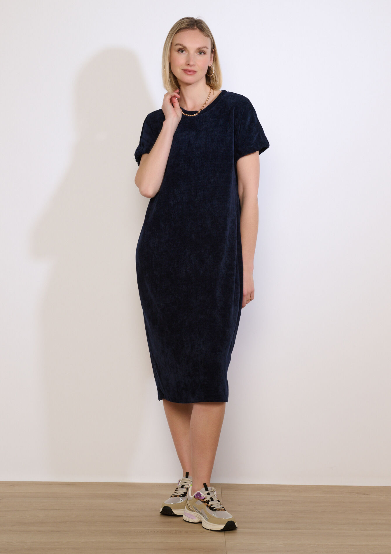Velvet sweatshirt dress, , back