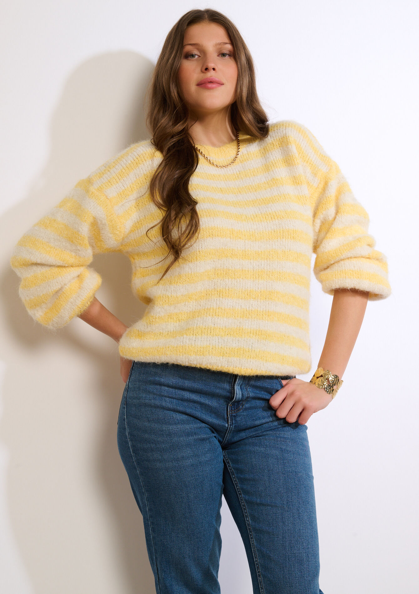 Gestreepte zachte trui - YELLOW PASTEL - 04007198_5004