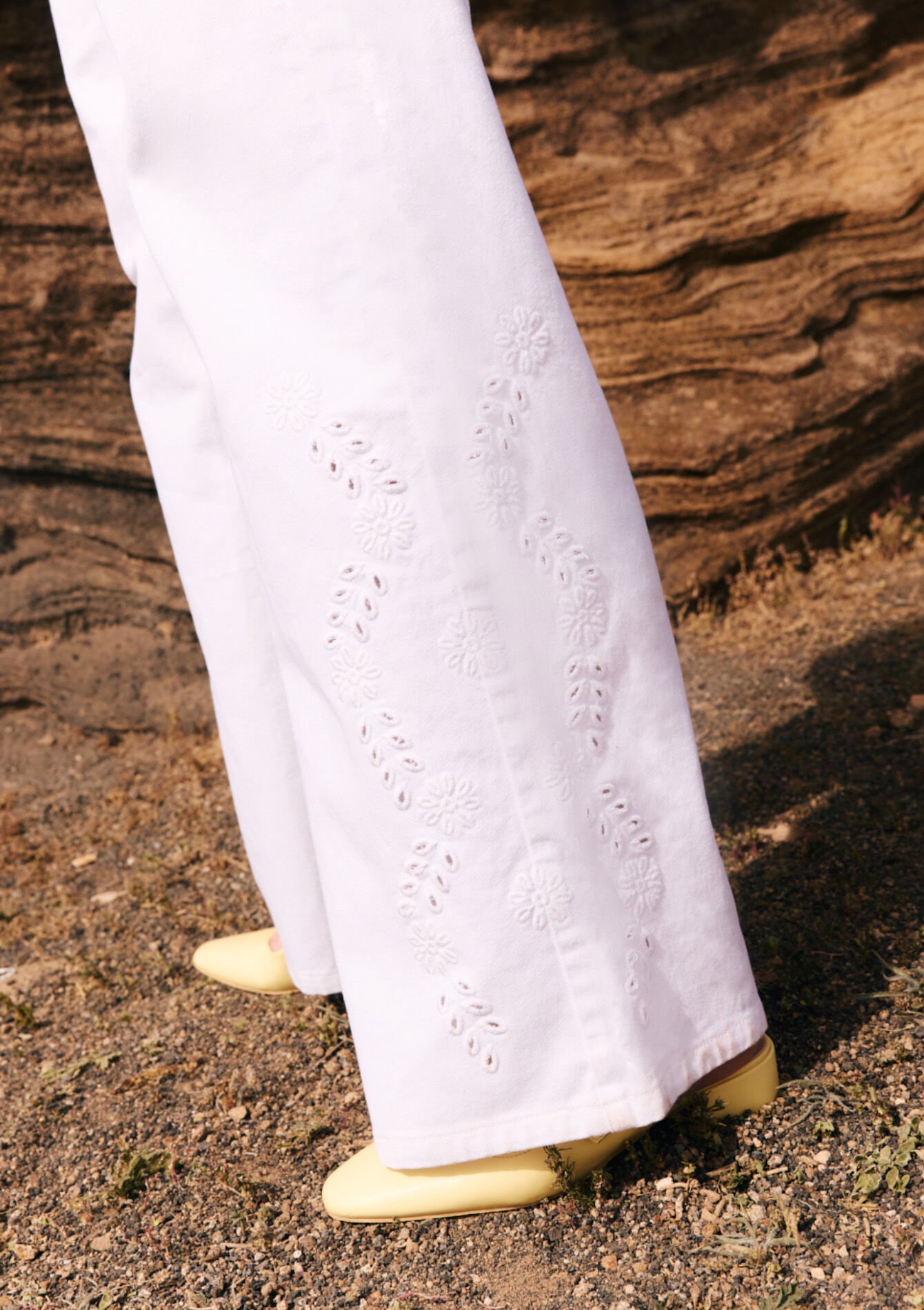 Wijde broek met ajourdetails - OPTICAL WHITE - 06004733_1019