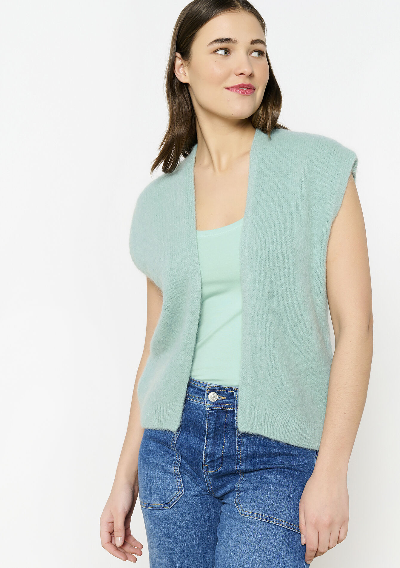 Mouwloze cardigan - ALMOND GREEN - 04101290_1724