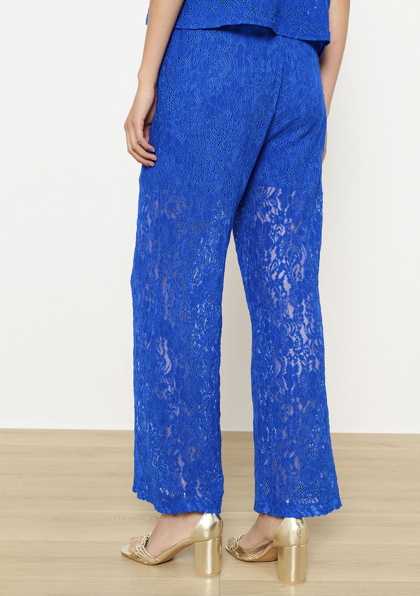 Wijde kanten broek - ELECTRIC BLUE - 06601020_1619