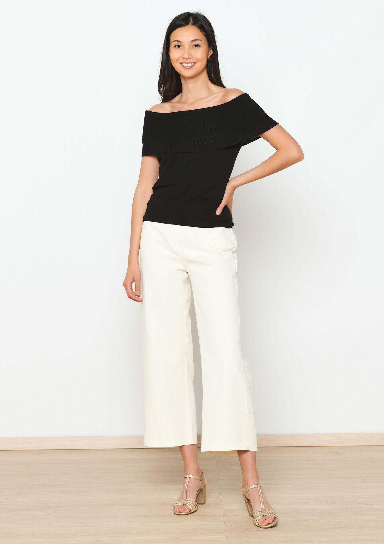 Off-shoulder T-shirt - BLACK - 02100272_1119