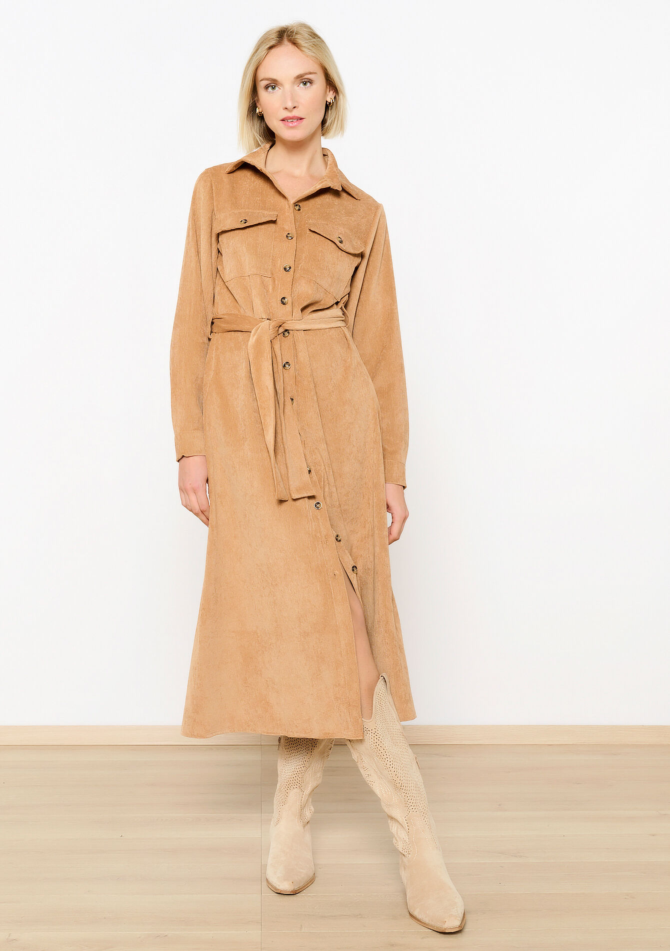 Robe-chemise en velours côtelé, Robe-chemise en velours côtelé - LIGHT CAMEL - 08103875_3814