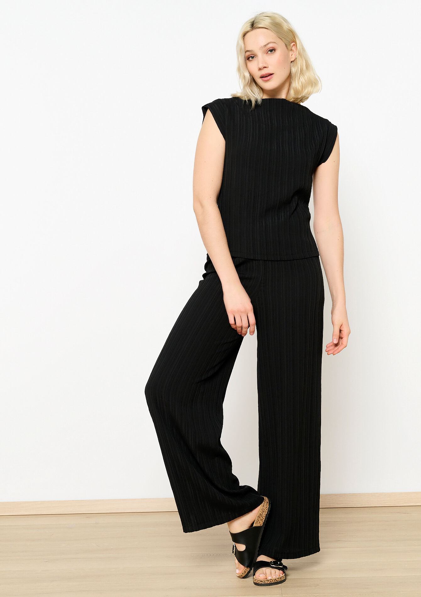 Mouwloze top met plissé, Mouwloze top met plissé - BLACK - 05702454_1119