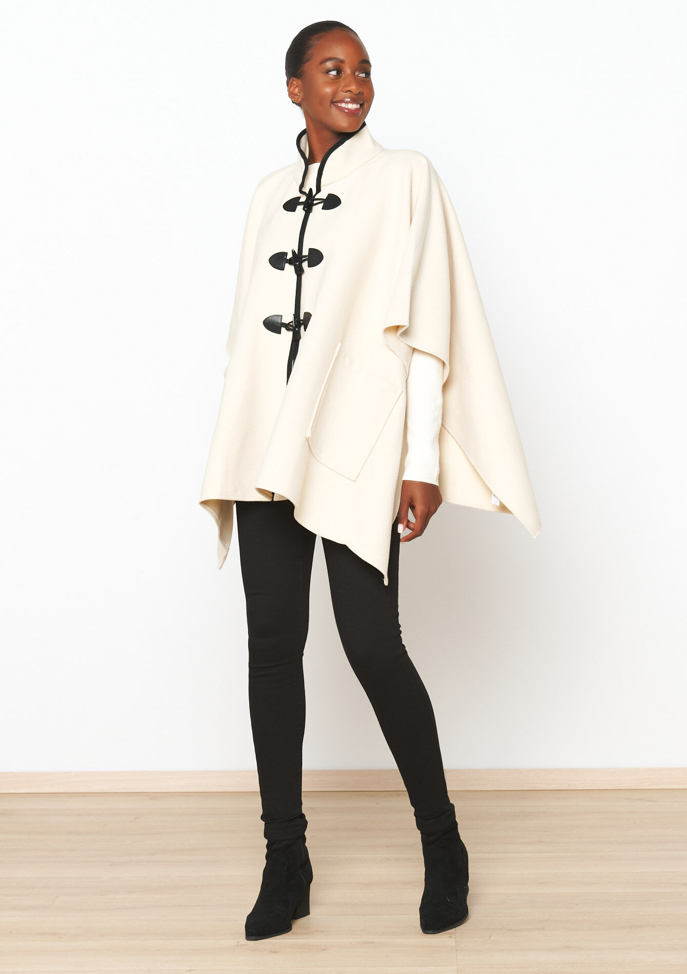 Poncho with wooden buttons, Poncho with wooden buttons - ECRU PEACH - 17101162_2564