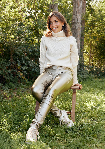 Trousers with iridescent coating - GOLD - 06004375_1058