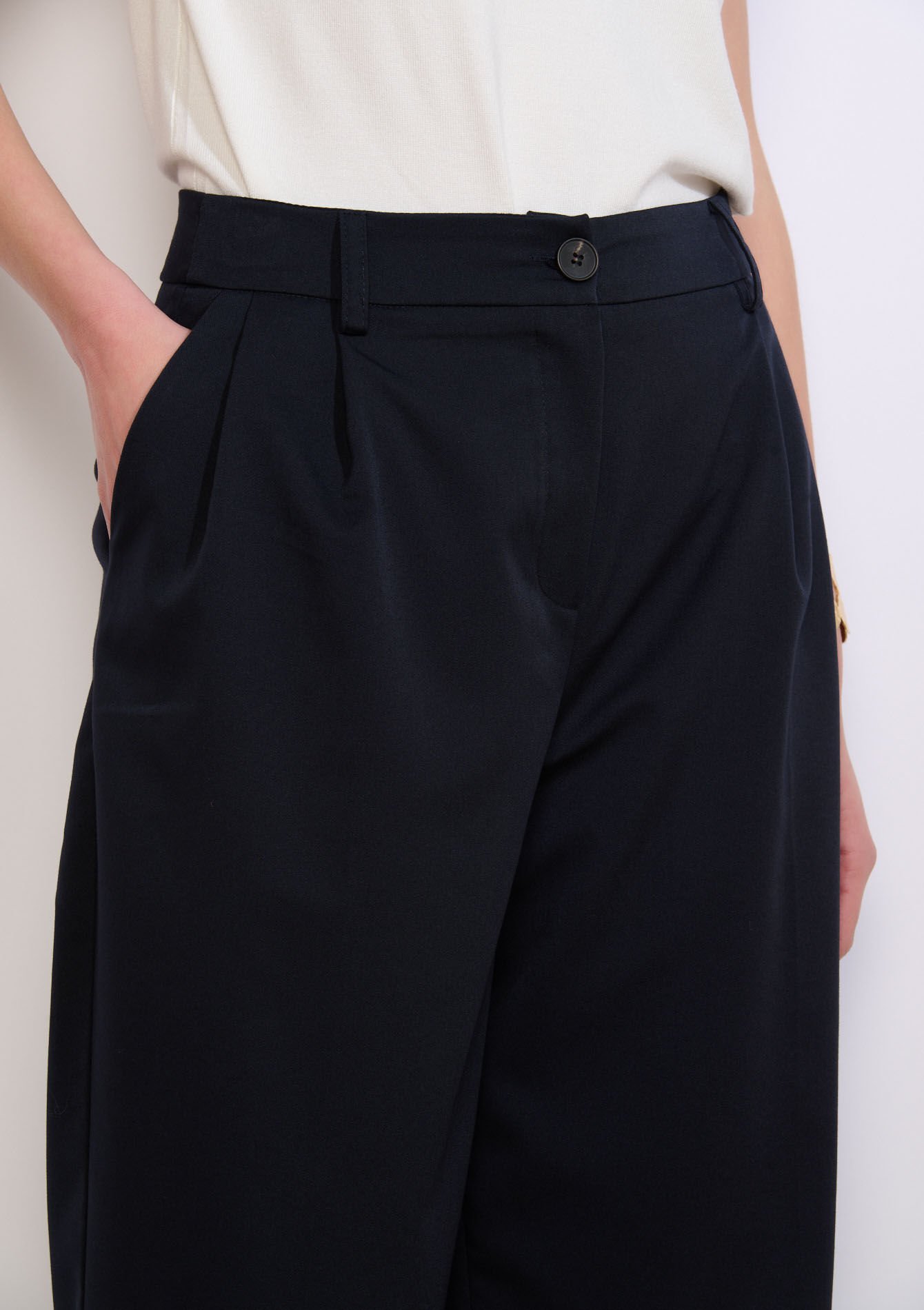 Double pleat tailored trousers - NAVY BASIC - 06100790_2723