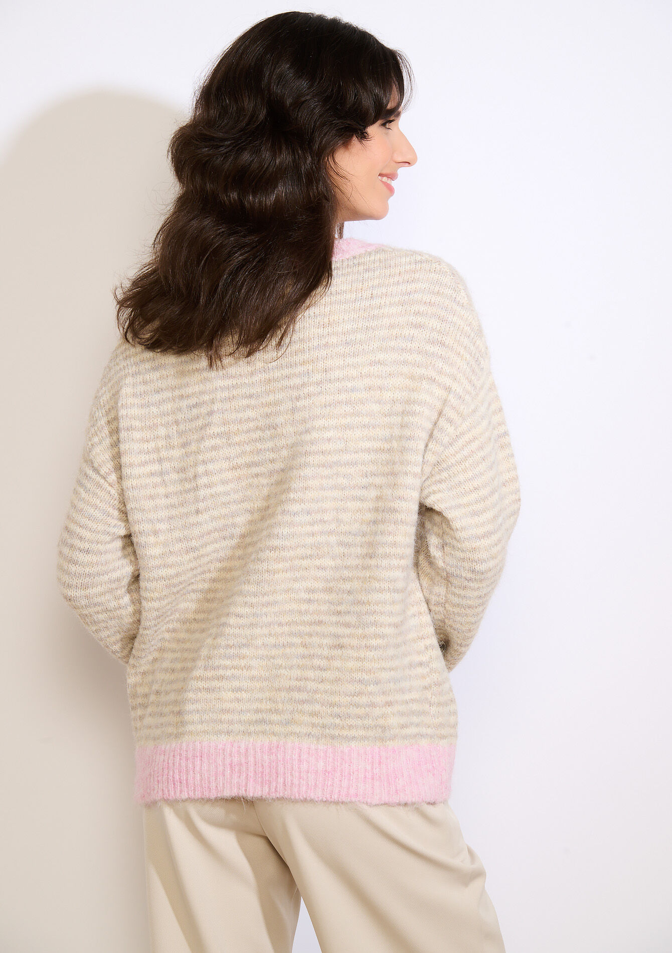 Soft v-neck sweater, Soft v-neck sweater - LIGHT TAUPE - 04007050