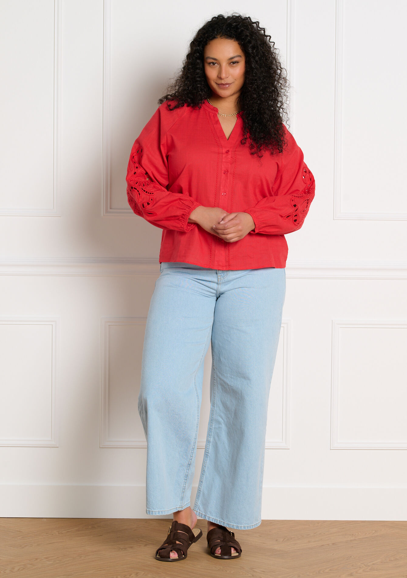 Blouse met borduurmouwen, Blouse met borduurmouwen, , back