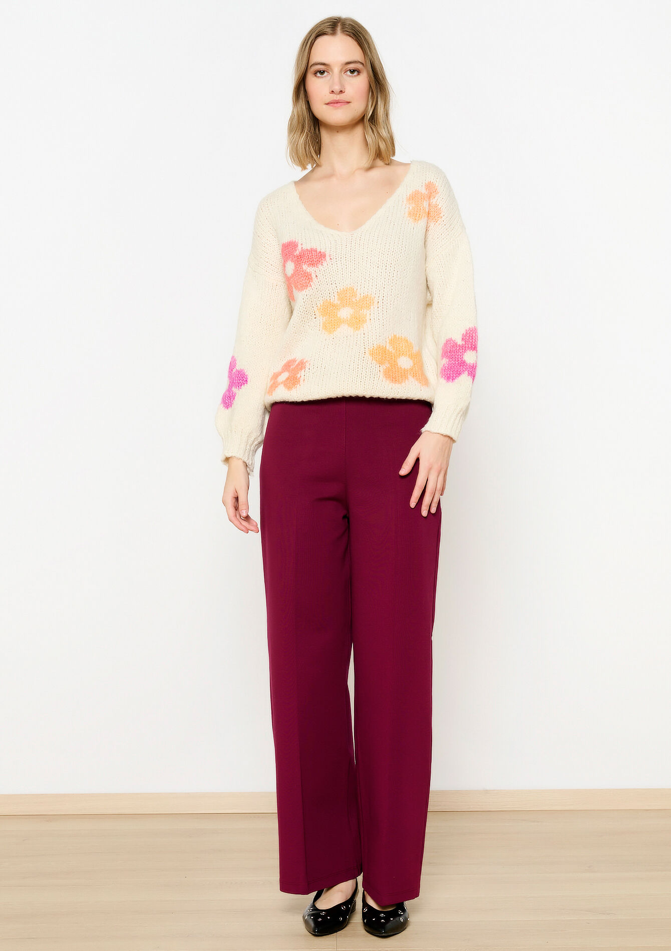 Jacquard sweater with flowers, Jacquard sweater with flowers - VANILLA WHITE - 04006749_1013