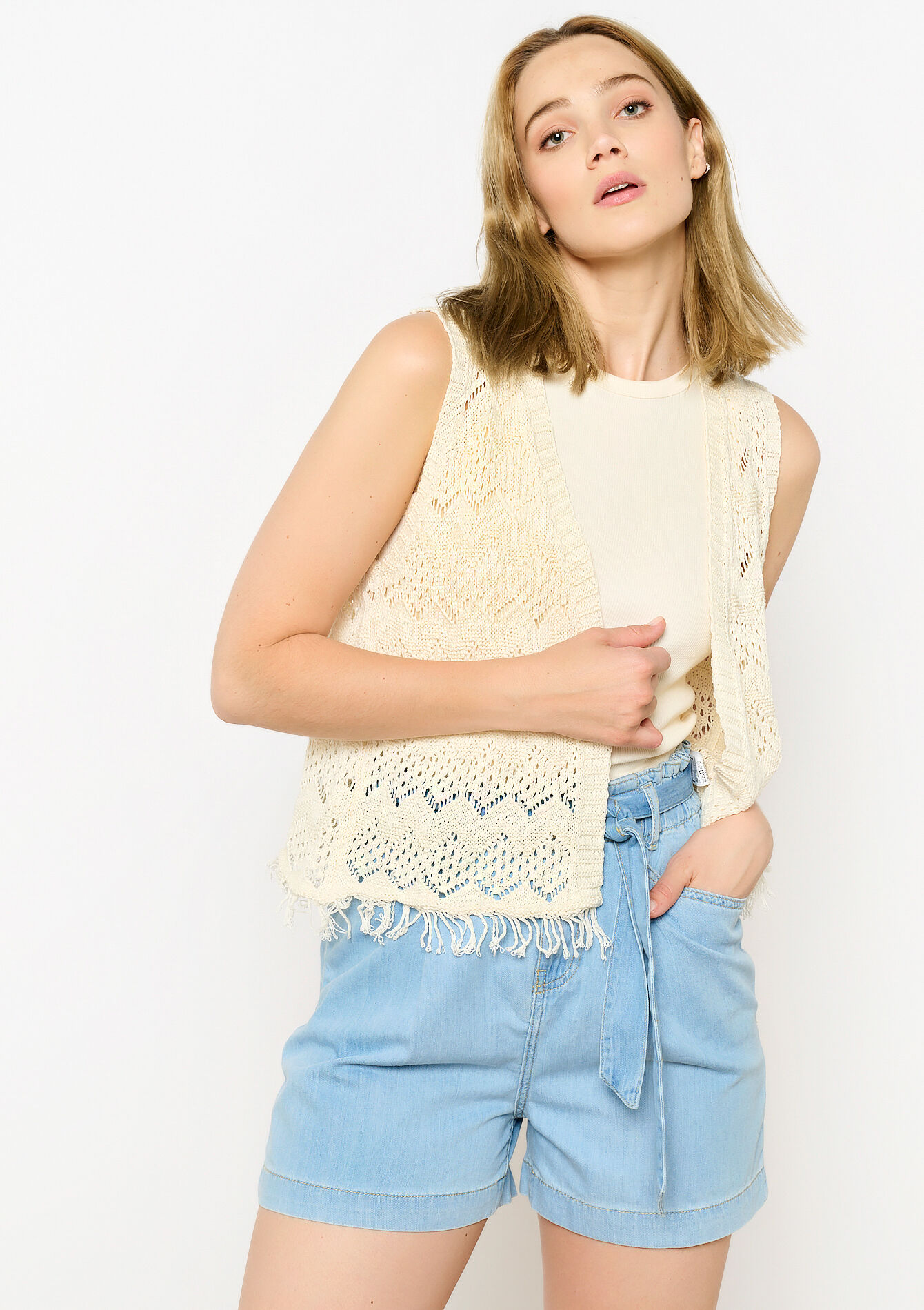 Mouwloze cardigan in macramé - VANILLA WHITE - 02100274_1013