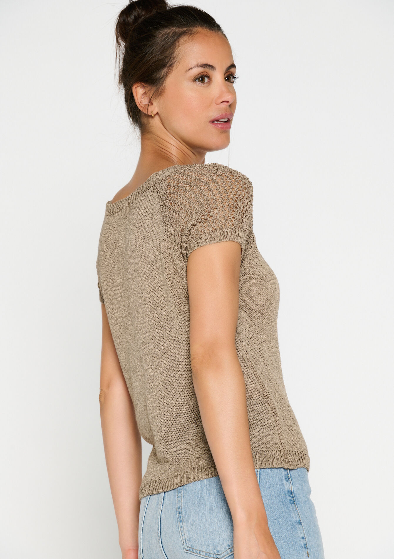 T-shirt with crochet - LIGHT TAUPE - 02301402_2572
