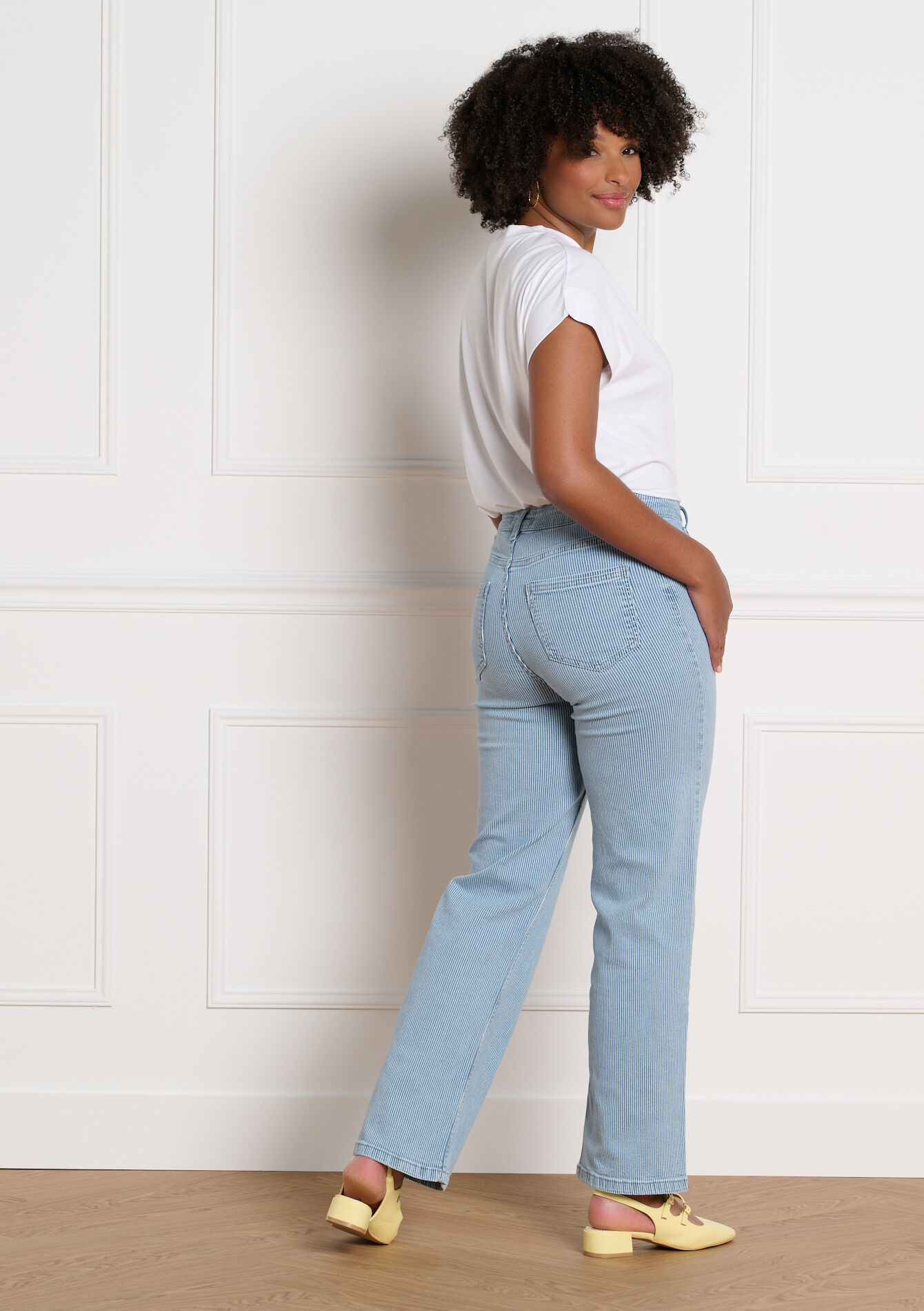 Gestreepte denim broek met rechte pijpen - BLUE DENIM - 06004675_1638