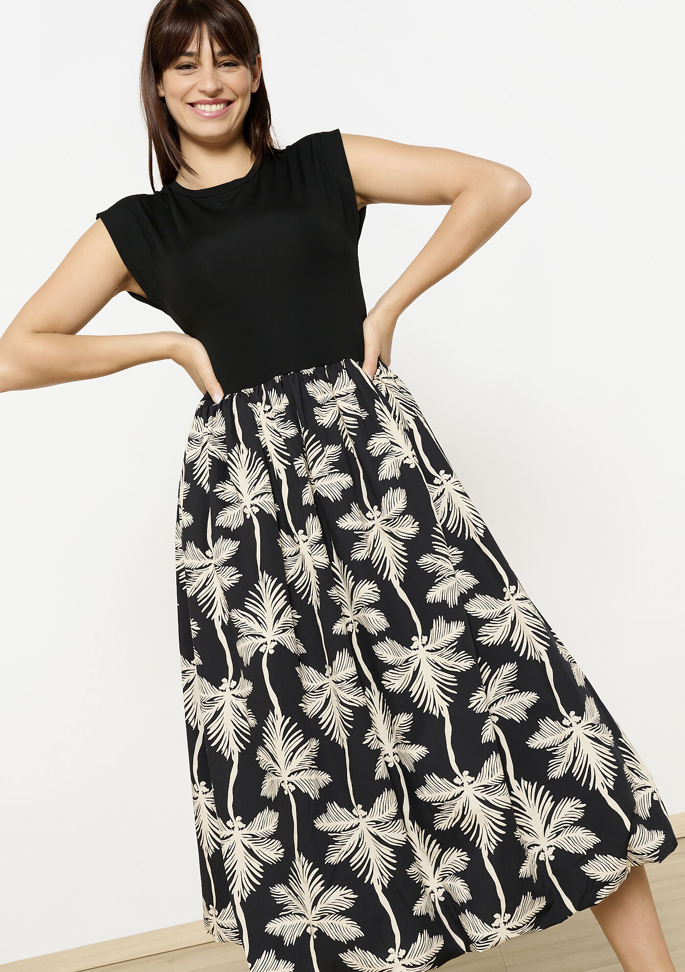 Midi-jurk met contrasten - BLACK - 08104095_1119