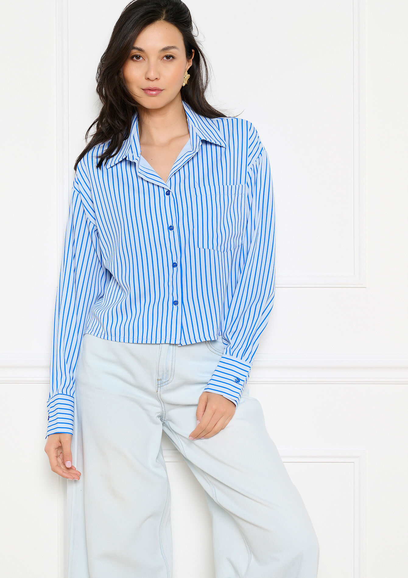 Cropped gestreept poplin hemd - BLUE PASTEL - 05703040_3003