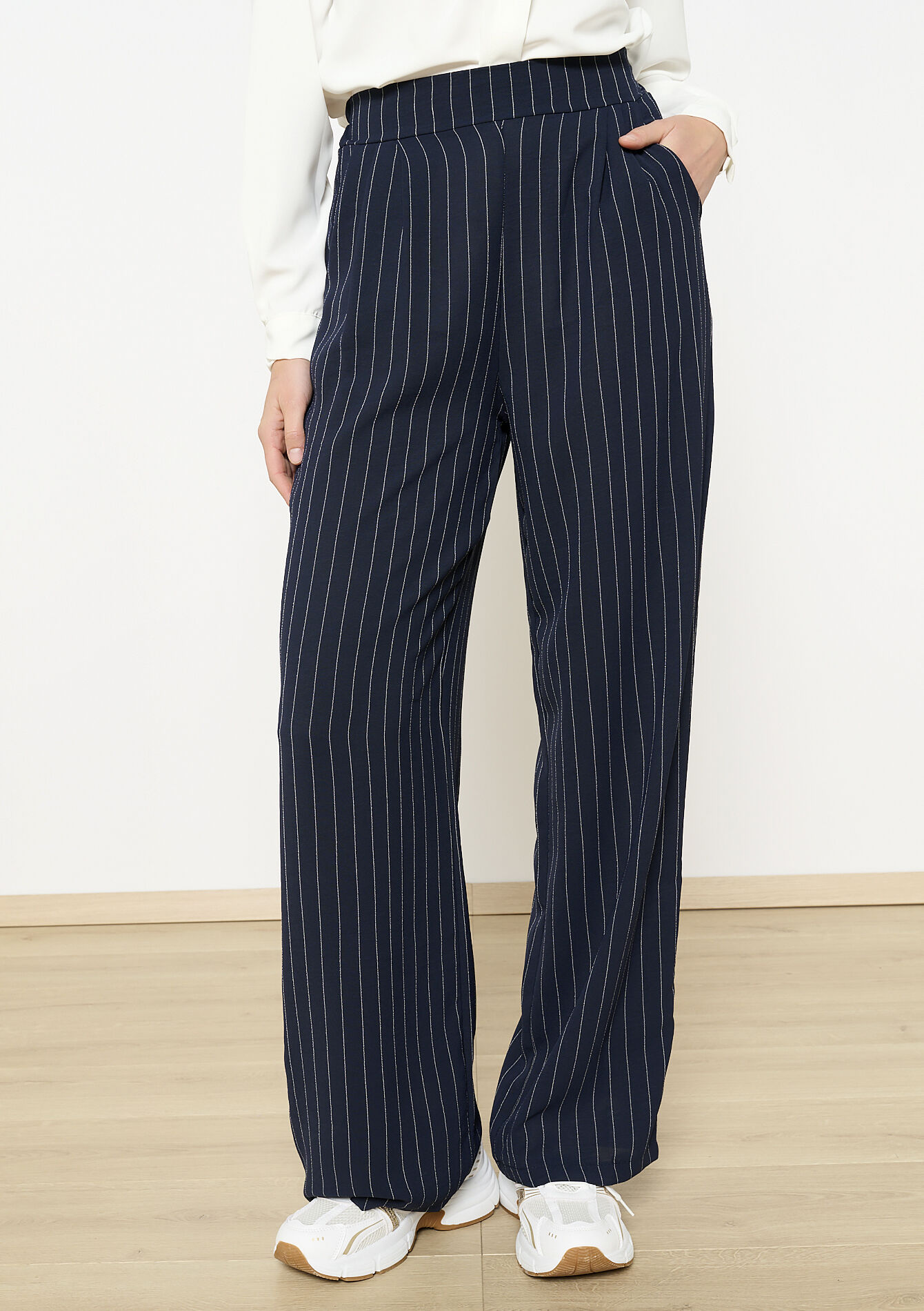 Losvallende broek met strepen, Losvallende broek met strepen - NAVY BASIC - 06600974_2723