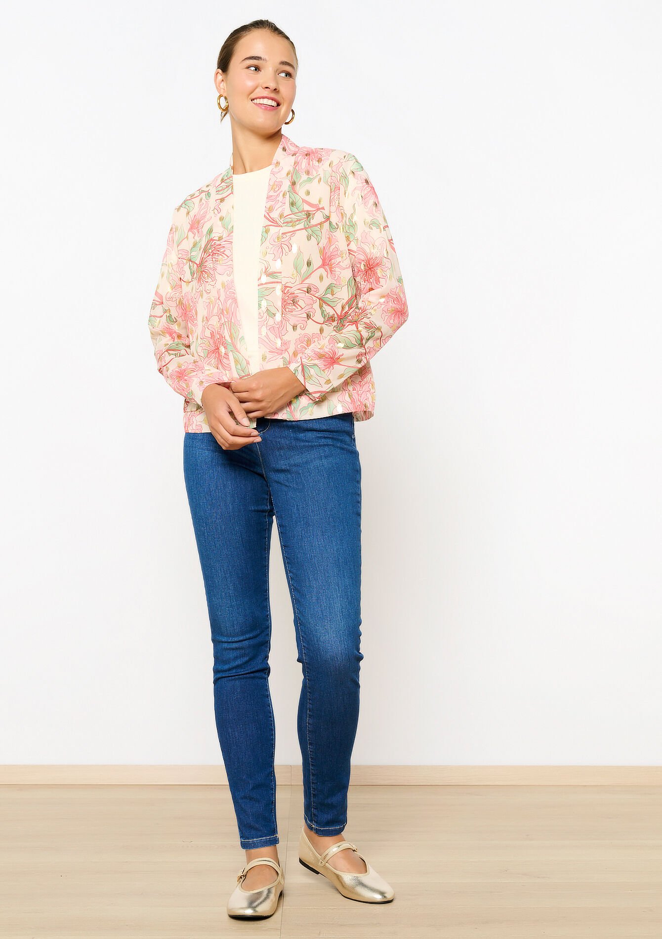 Fluïde jasje met bloemen , Fluïde jasje met bloemen - NUDE PINK - 09100955_1301