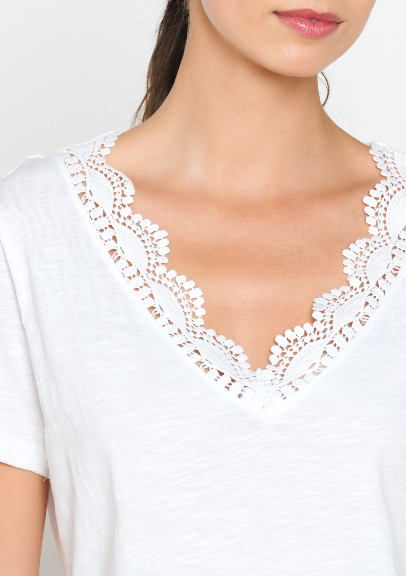 Basic T-shirt met crochet detail - OPTICAL WHITE - 02301520_1019
