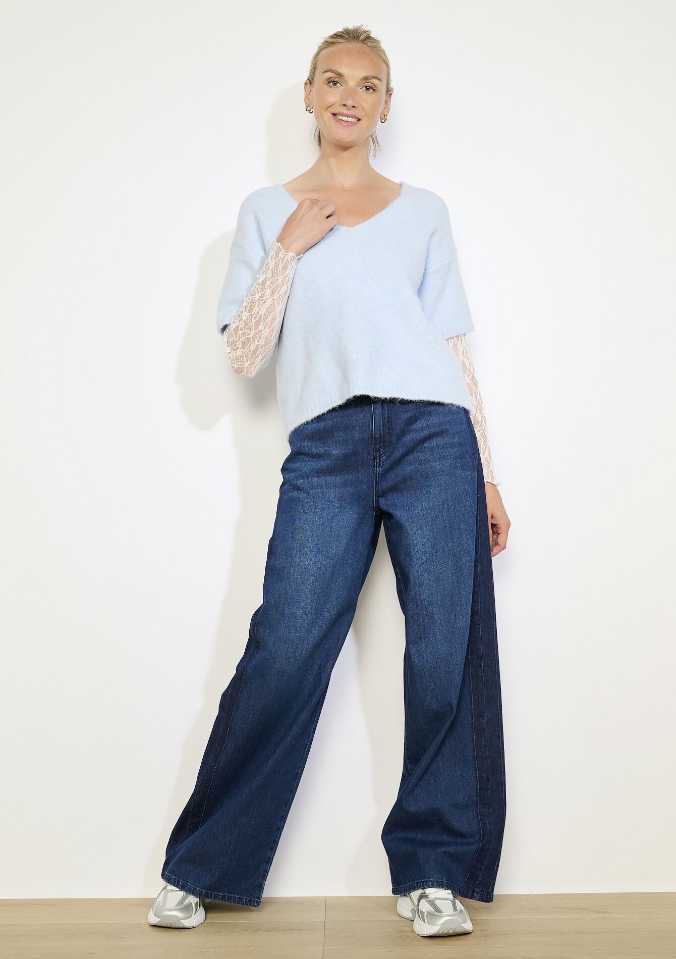 Pluizige trui met kanten lagen, Pluizige trui met kanten lagen - LT BLUE - 04007081_2519