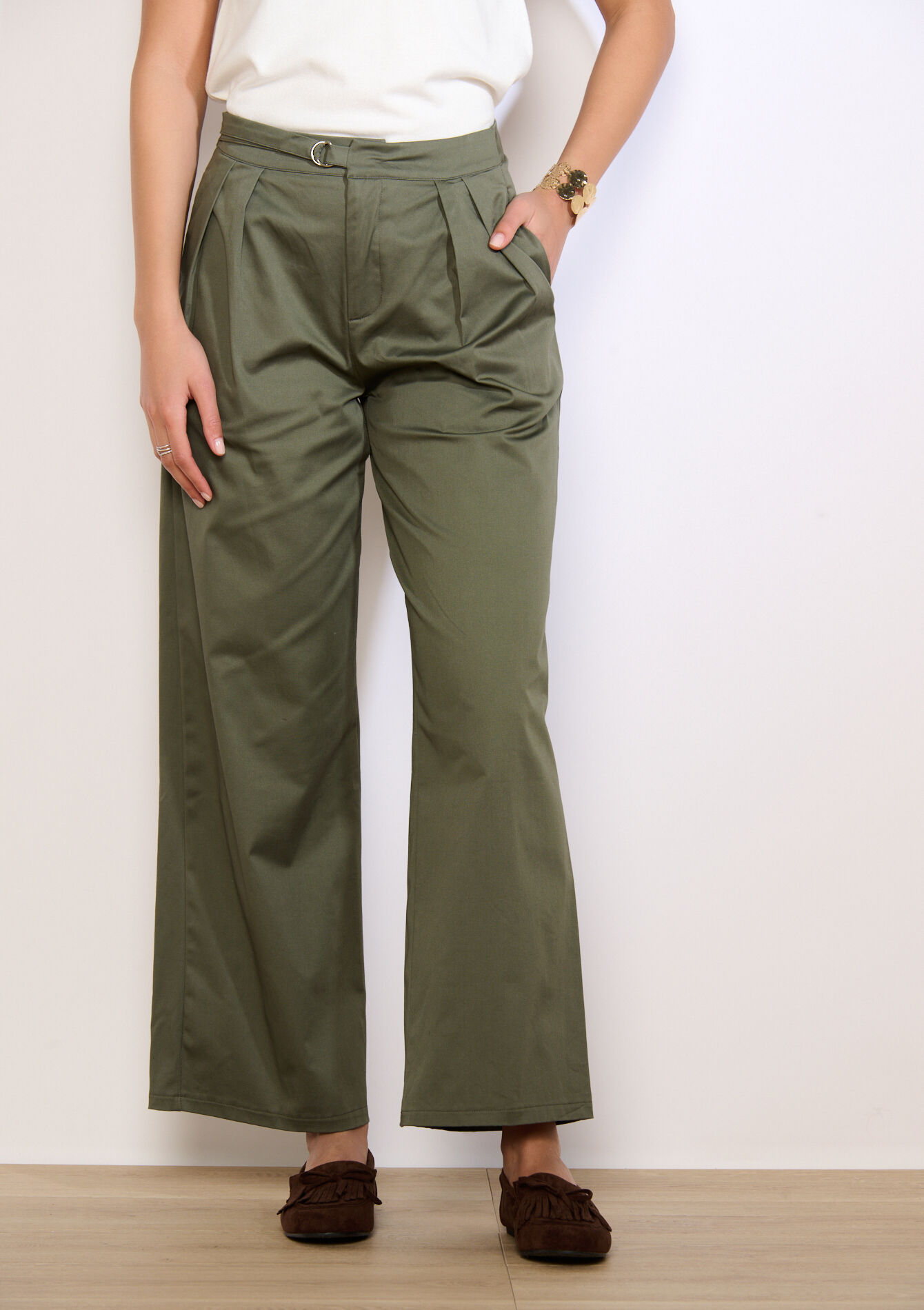 High-waist broek met wijde pijpen - KHAKI MED - 06100798_4327