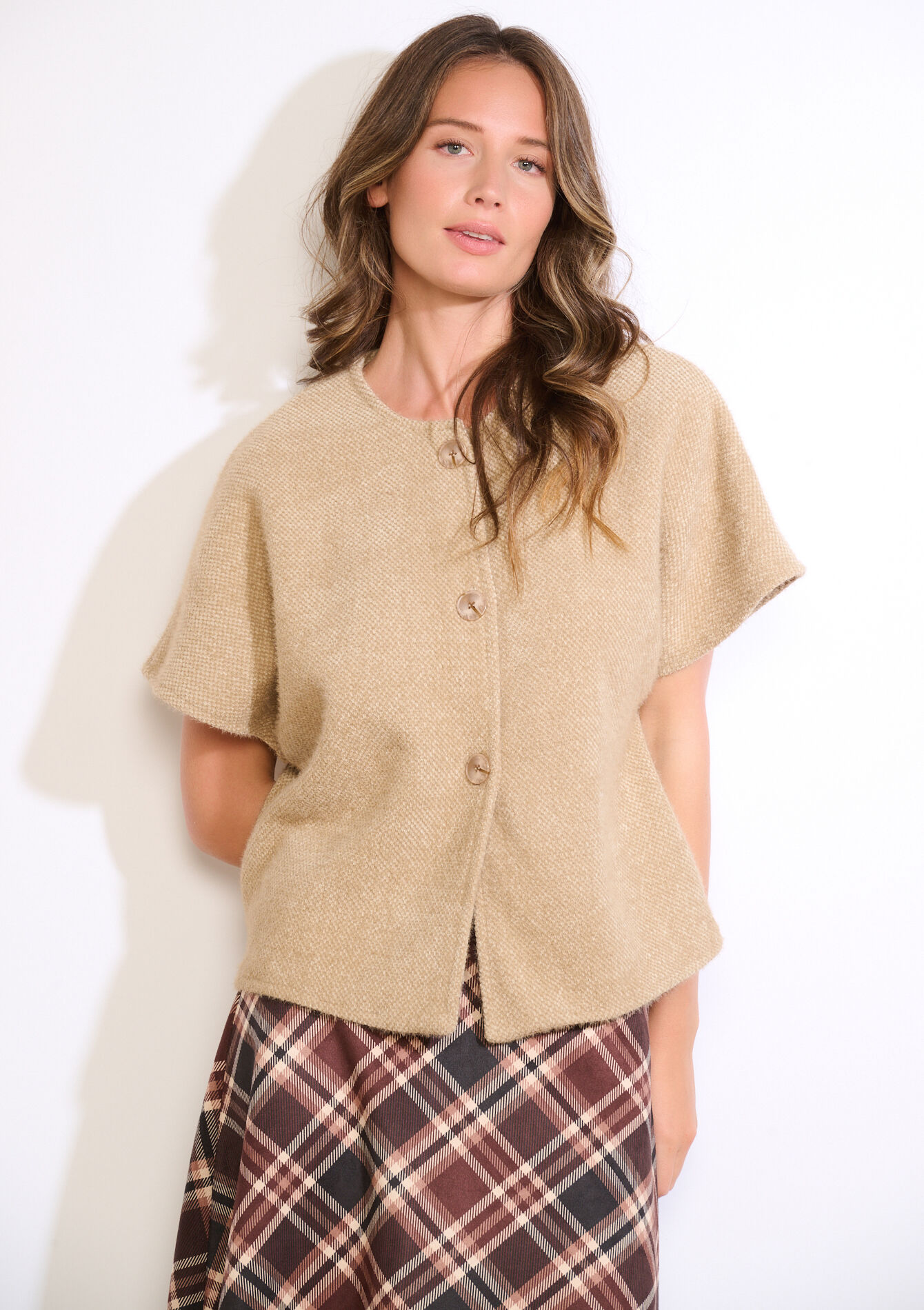 buttoned textured vest, buttoned textured vest - CAMEL GINGER - 09101092_3831