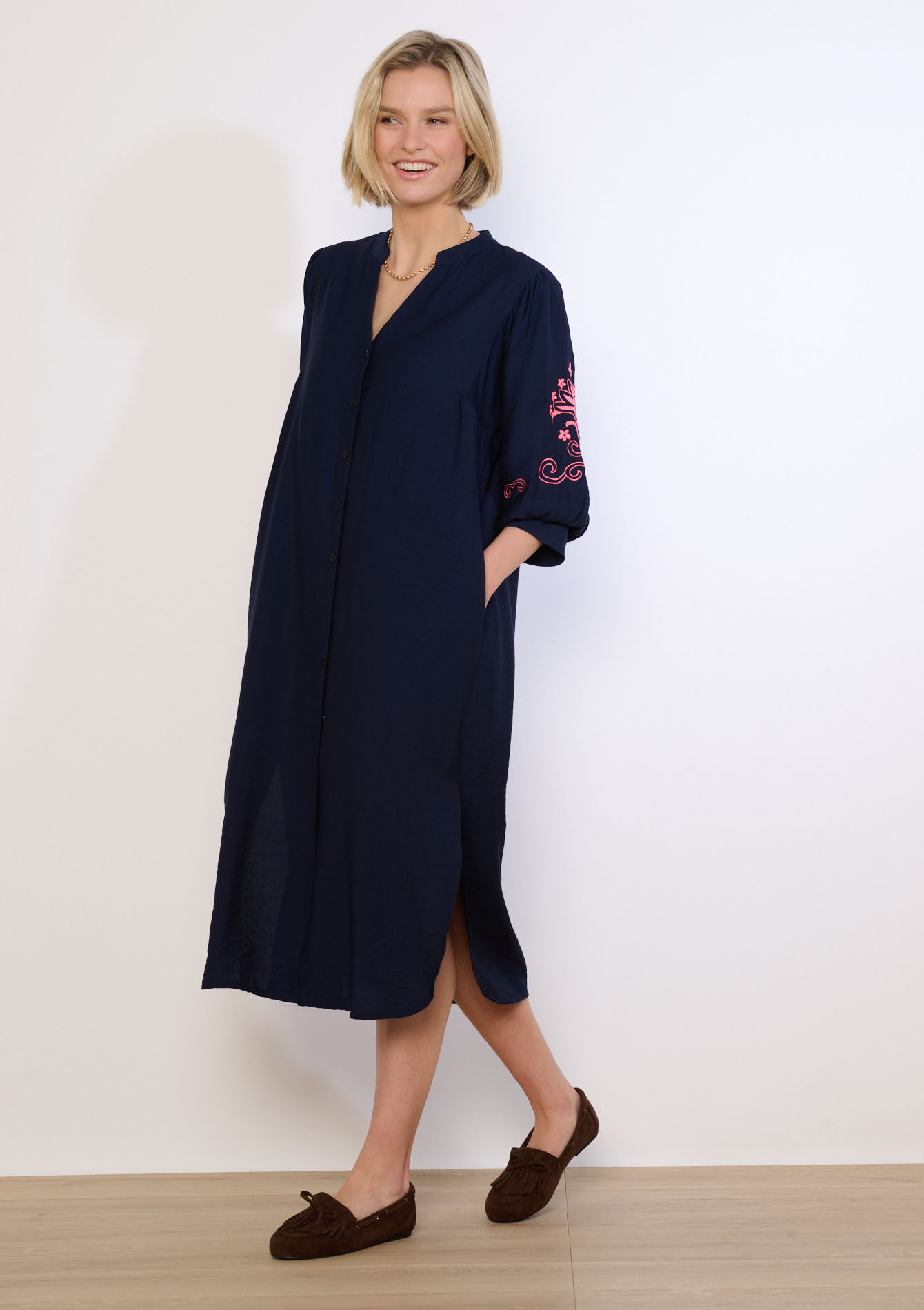 Geborduurde overhemdjurk - NAVY BASIC - 08104451_2723