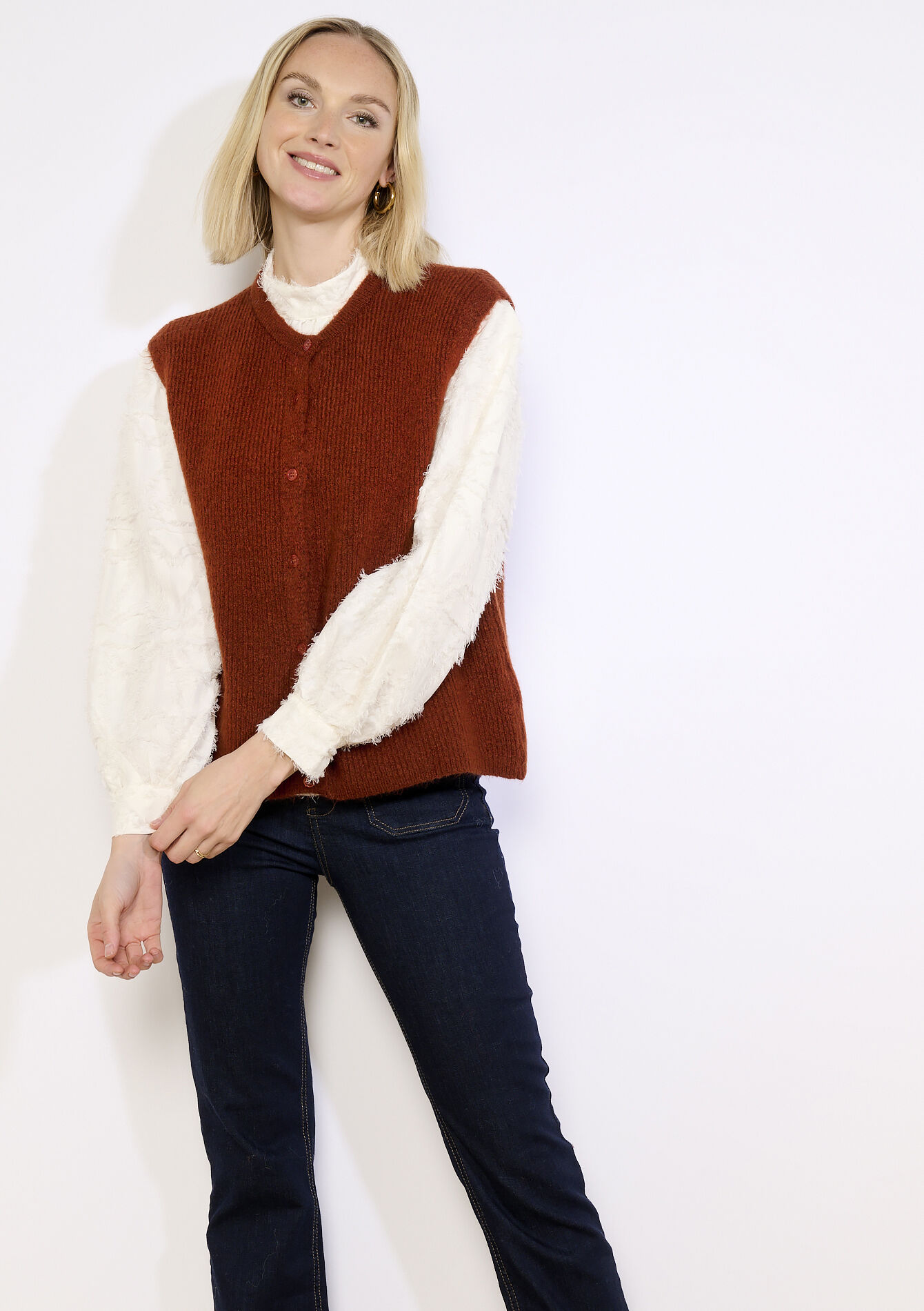 Soft sleeveless vest, , back