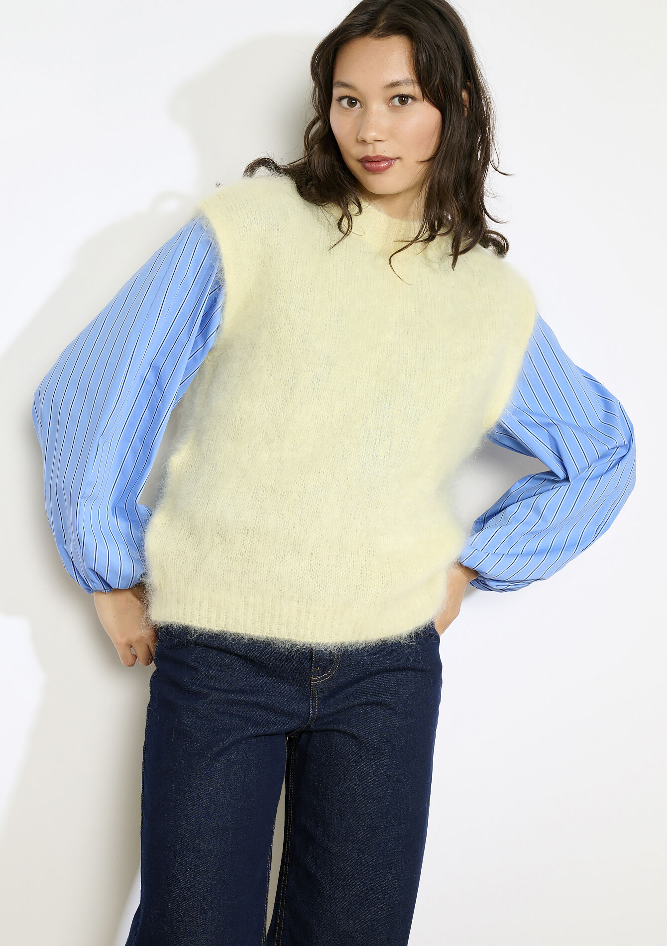 Pull sans manches duveteux - YELLOW PASTEL - 04007059_5004