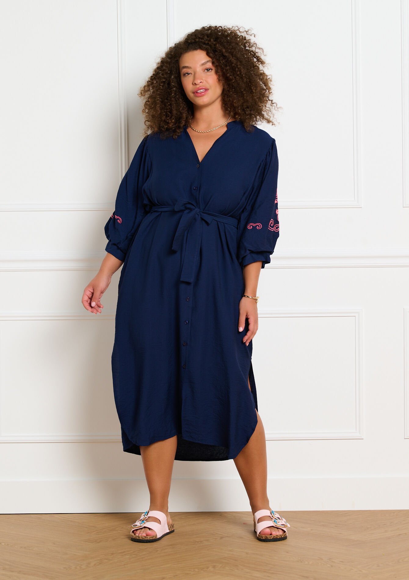 Geborduurde overhemdjurk - NAVY BASIC - 08104451_2723