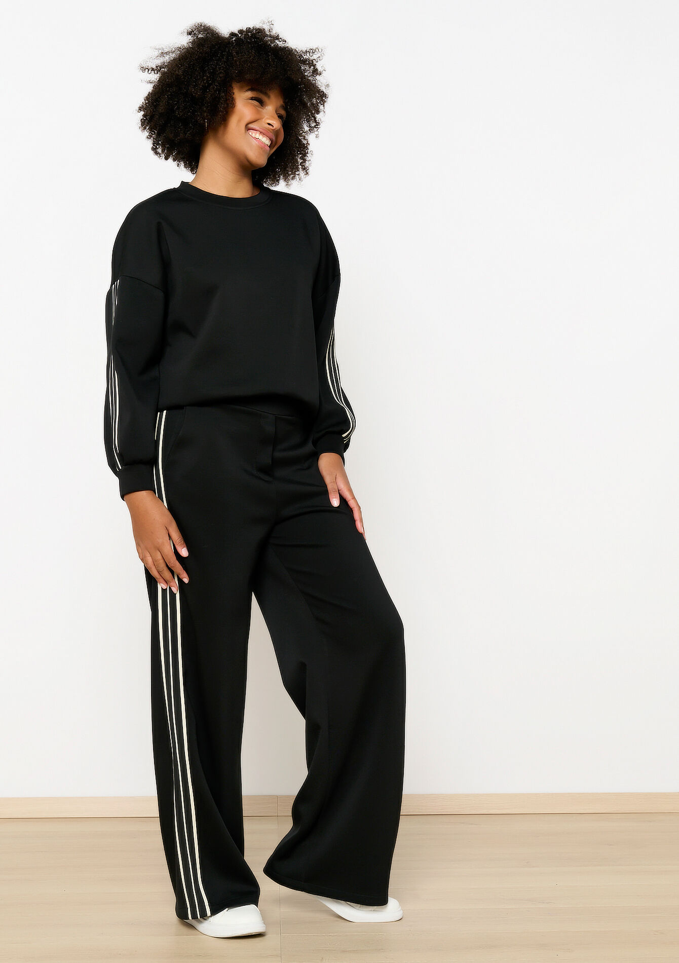 Trainingsbroek met strepen, Trainingsbroek met strepen - BLACK - 15100327_1119