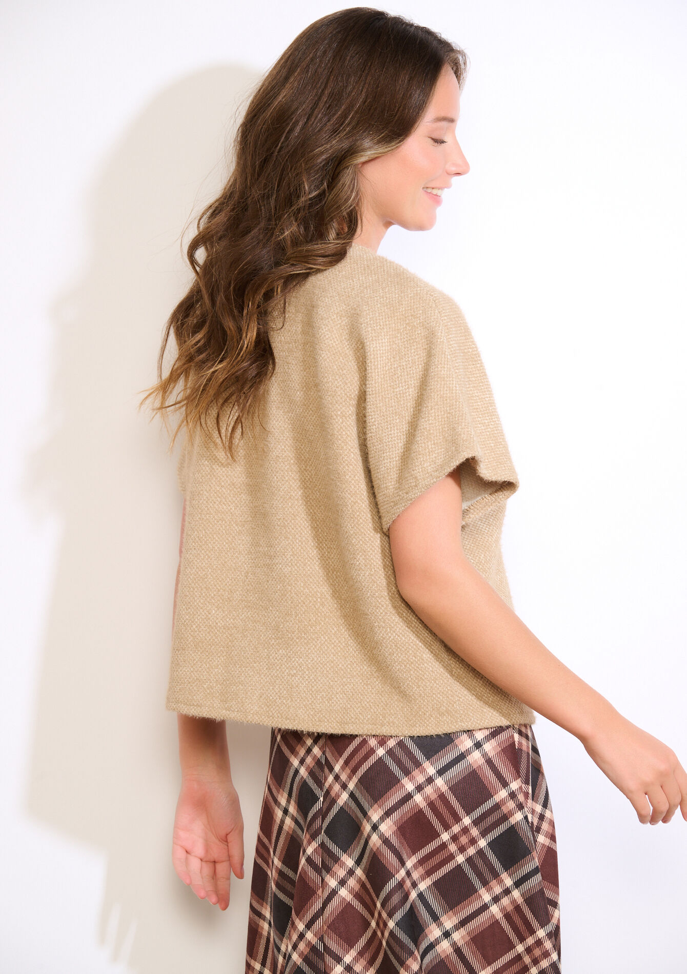 buttoned textured vest, buttoned textured vest - CAMEL GINGER - 09101092_3831