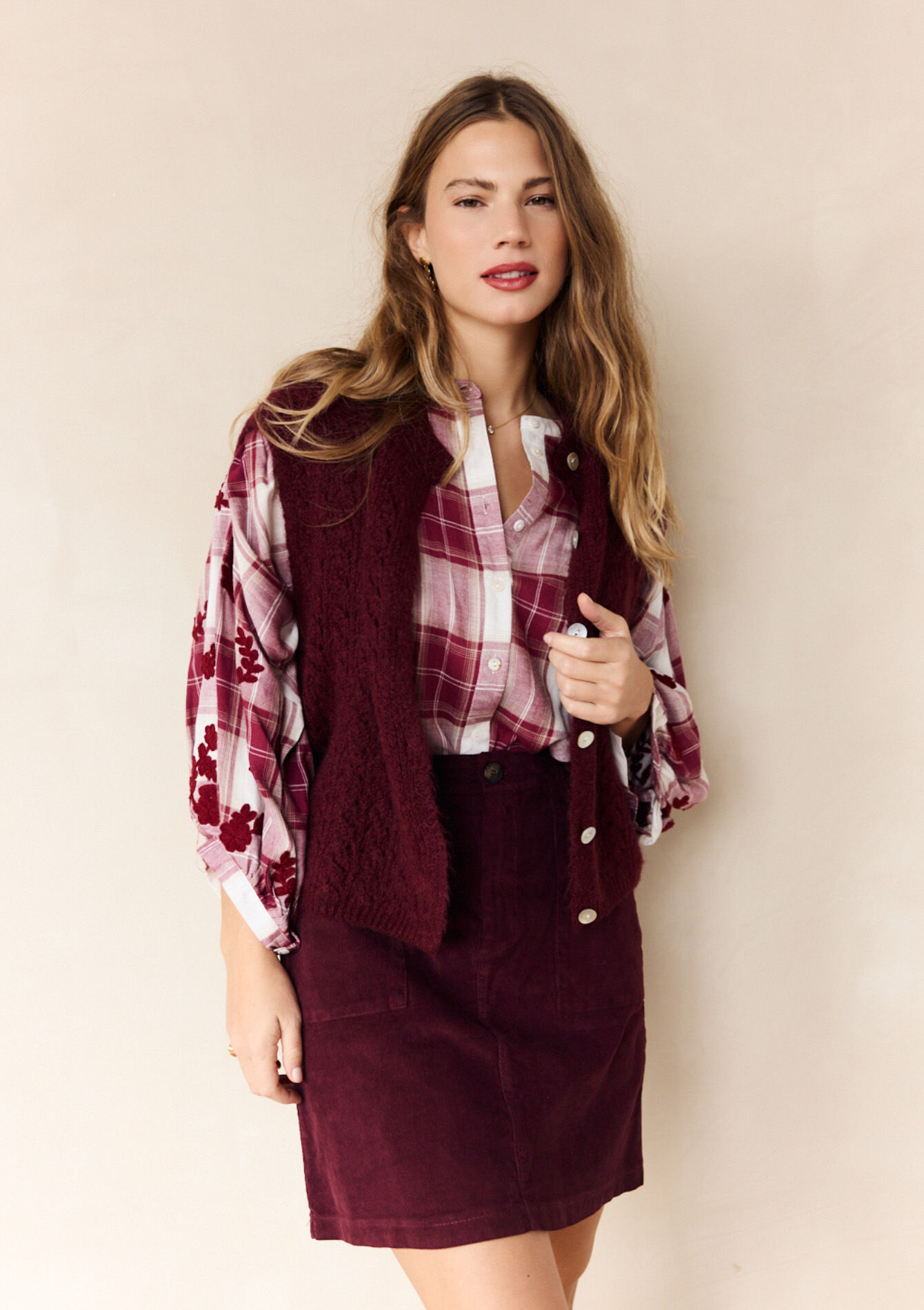 Mouwloze cardigan met structuur, Mouwloze cardigan met structuur - AUBERGINE - 04101397_1537