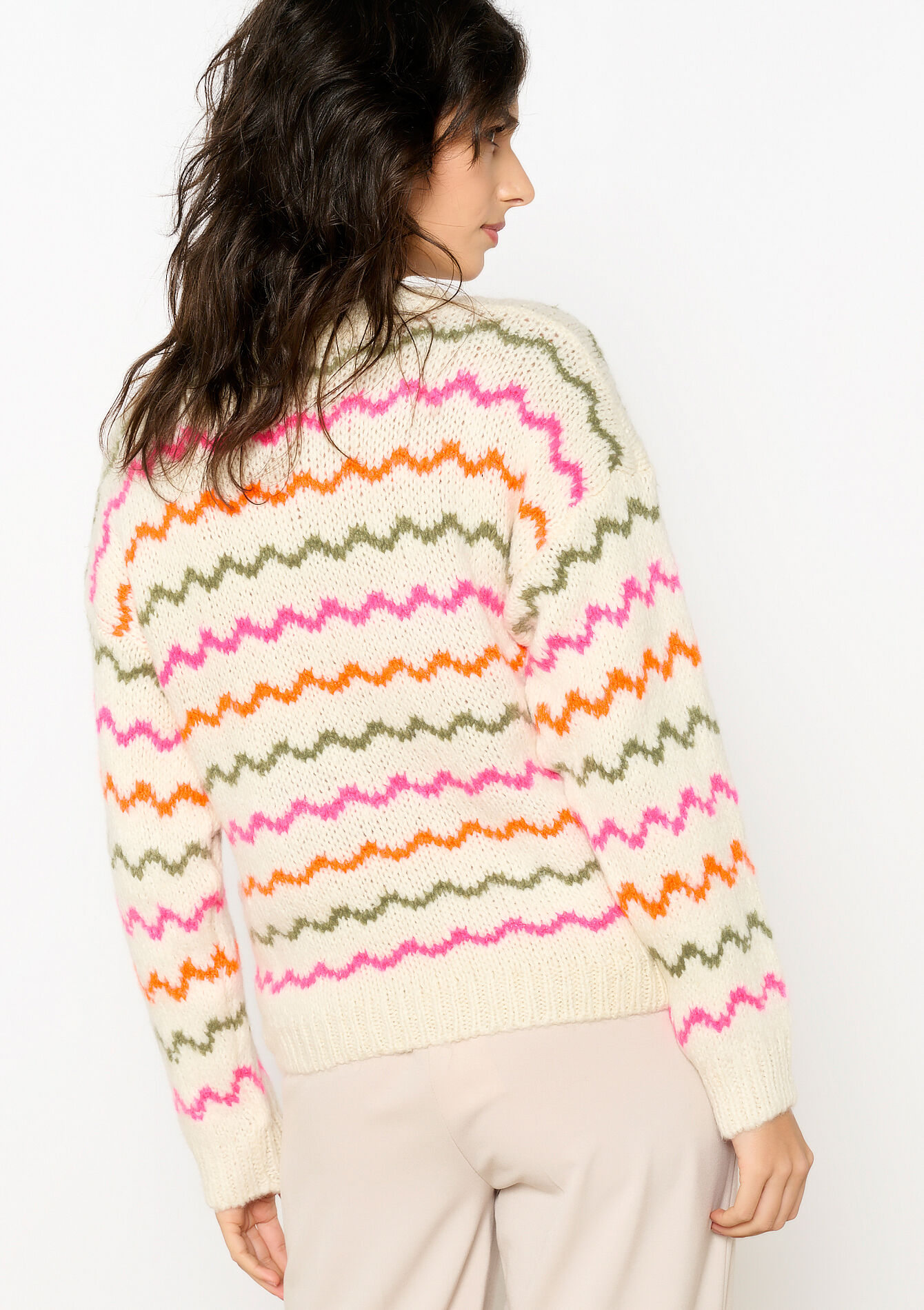 Jacquard sweater with zigzag pattern, Jacquard sweater with zigzag pattern - VANILLA WHITE - 04006786_1013