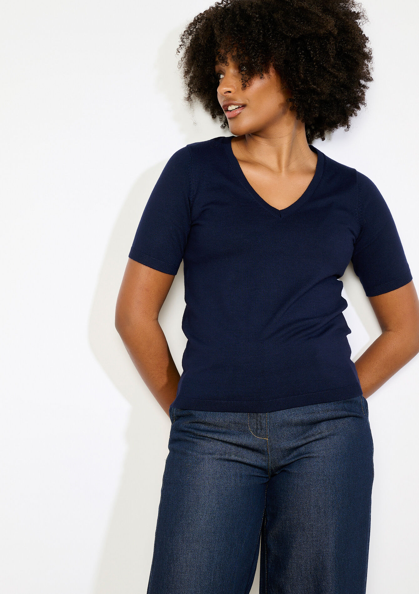 Pull col V manches courtes, , hi-res