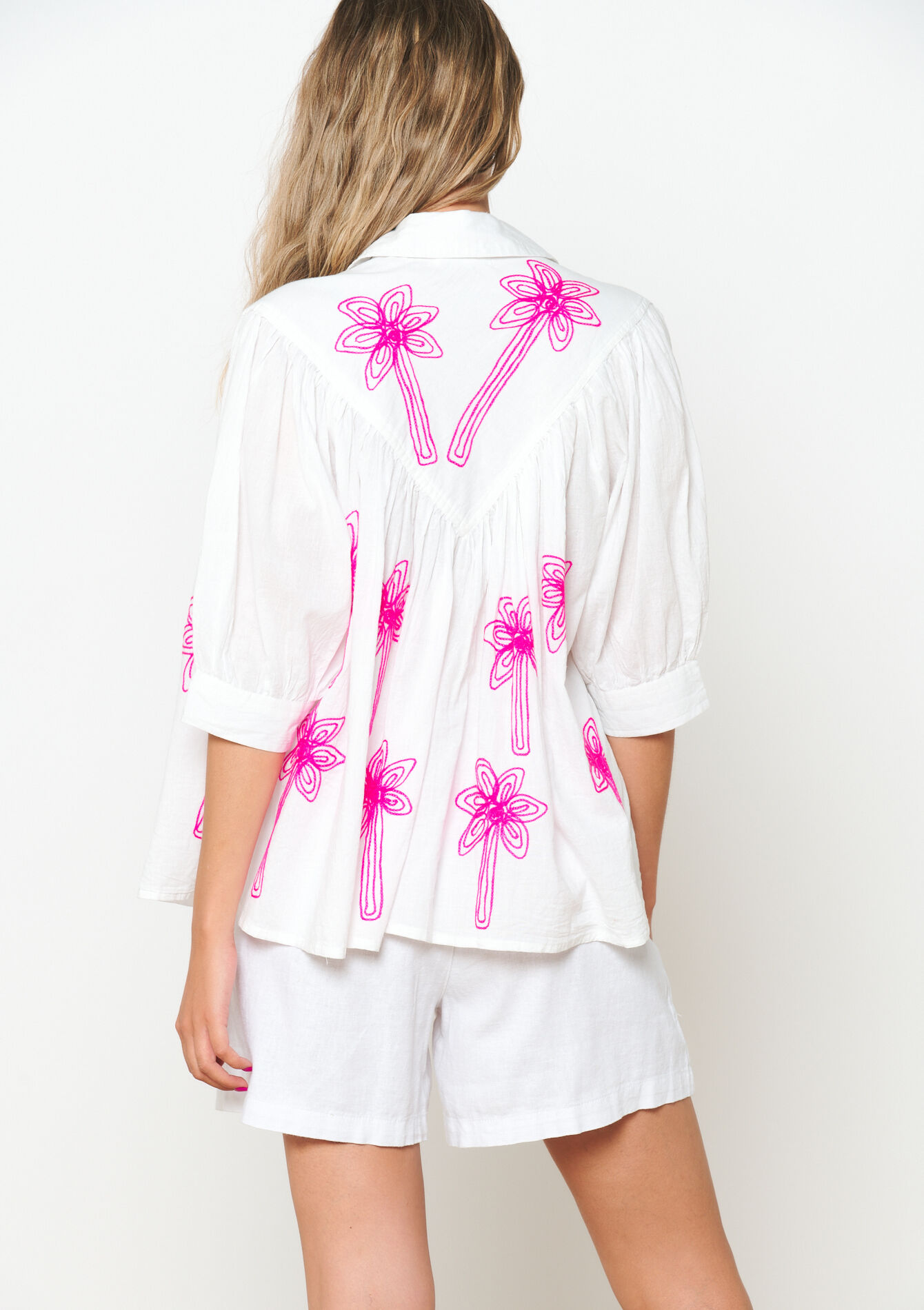 Oversized hemd met borduursel, Oversized hemd met borduursel - OPTICAL WHITE - 05702445_1019