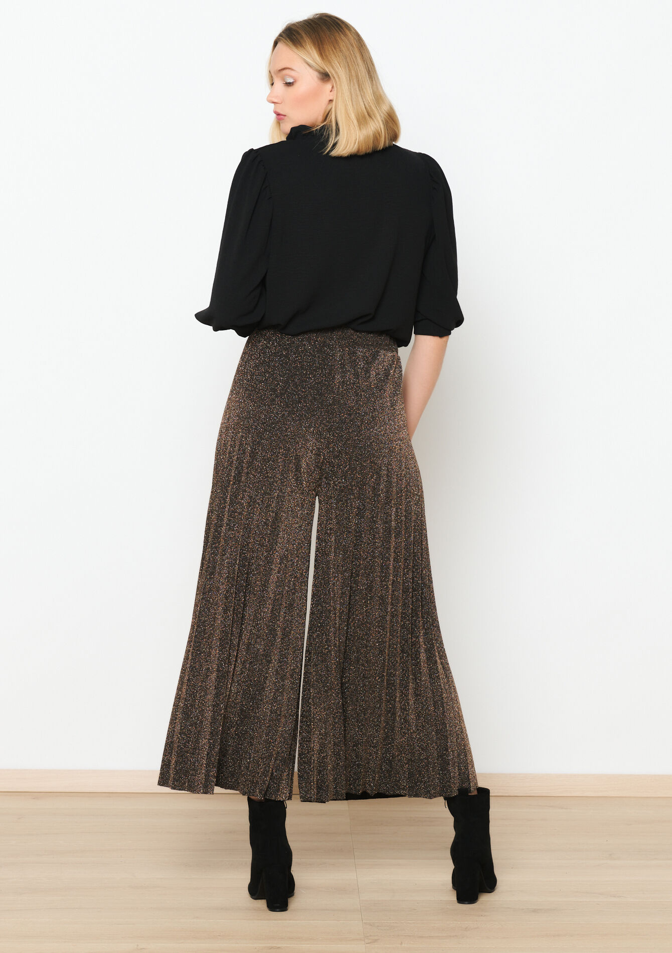 Wide pleated trousers, Wide pleated trousers - CARAMEL - 06600813_1953