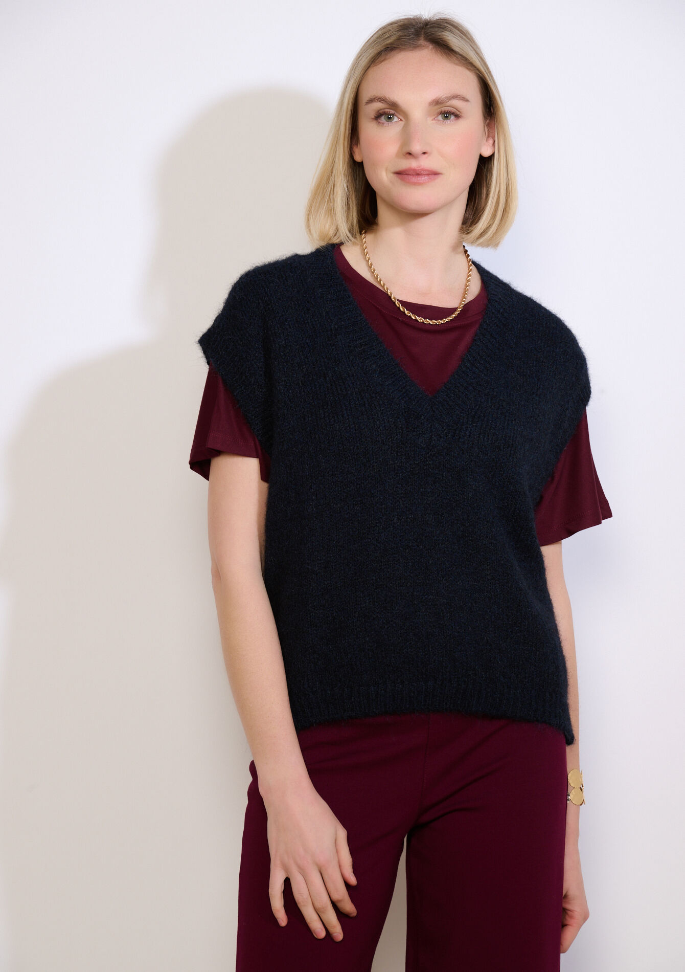 Mouwloze V-hals trui - NAVY BASIC - 04007196_2723