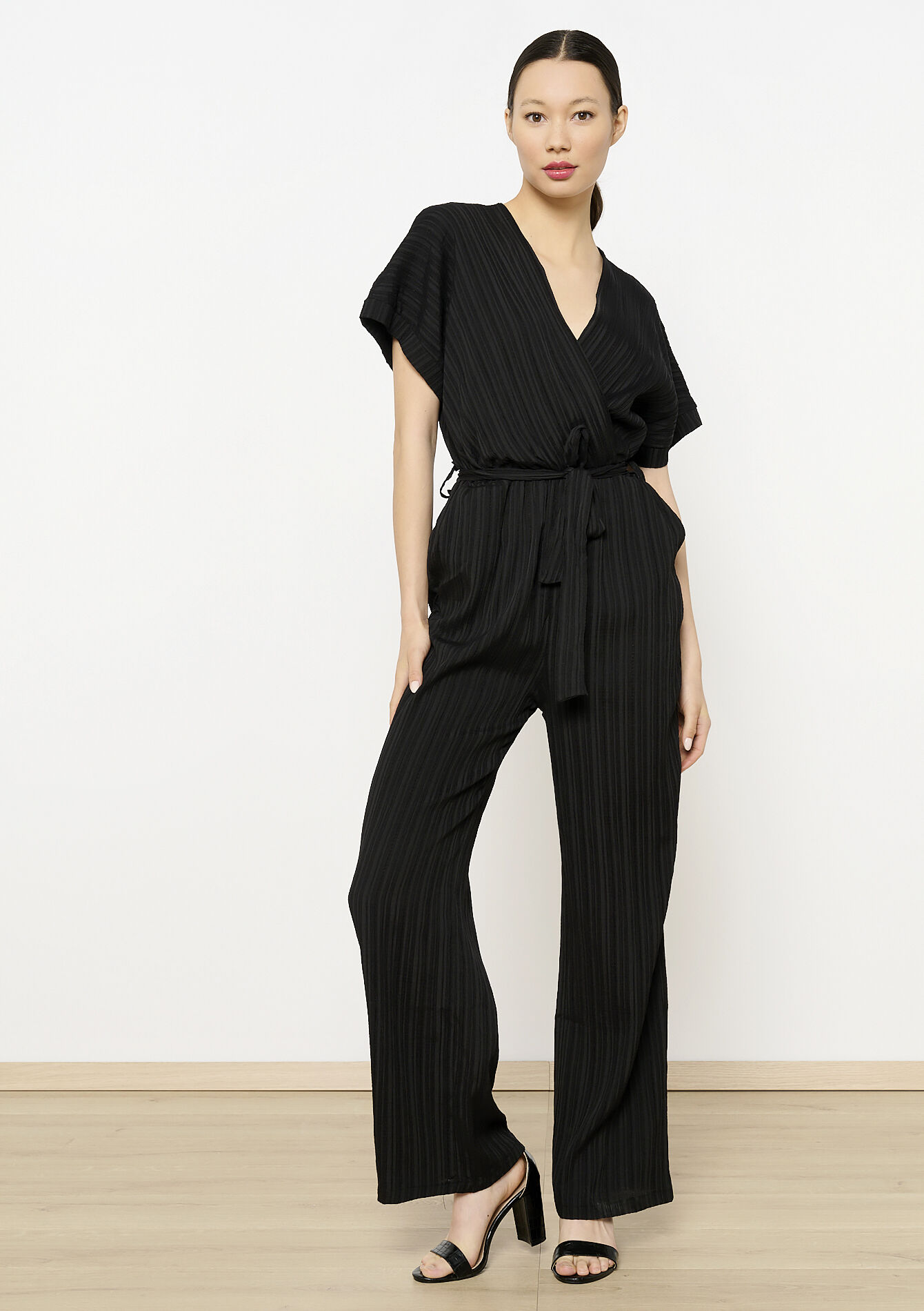 Jumpsuit met overslag, Jumpsuit met overslag - BLACK - 06004603_1119