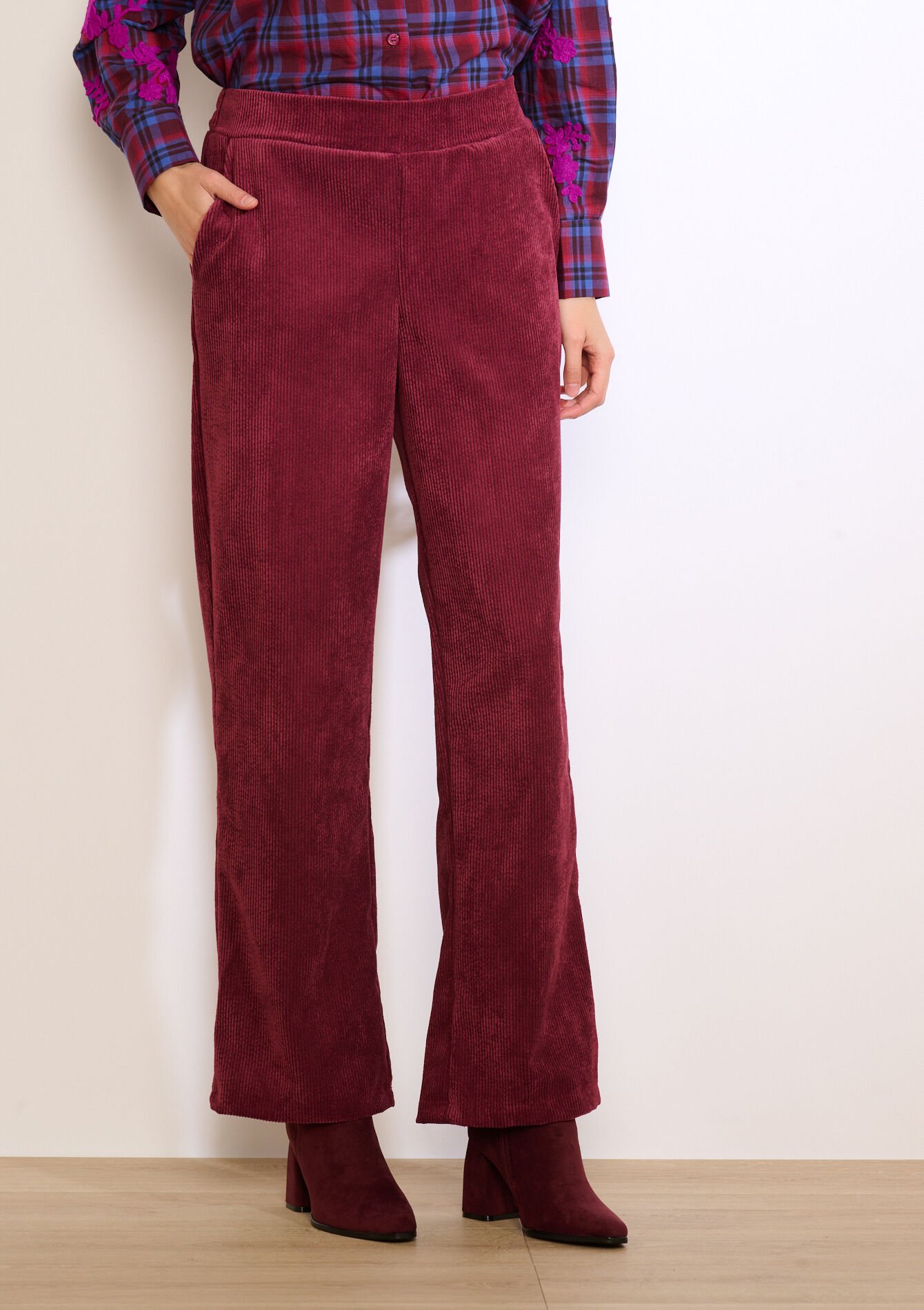 Corduroy straight-leg trousers, Corduroy straight-leg trousers - AUBERGINE - 06601082_1537