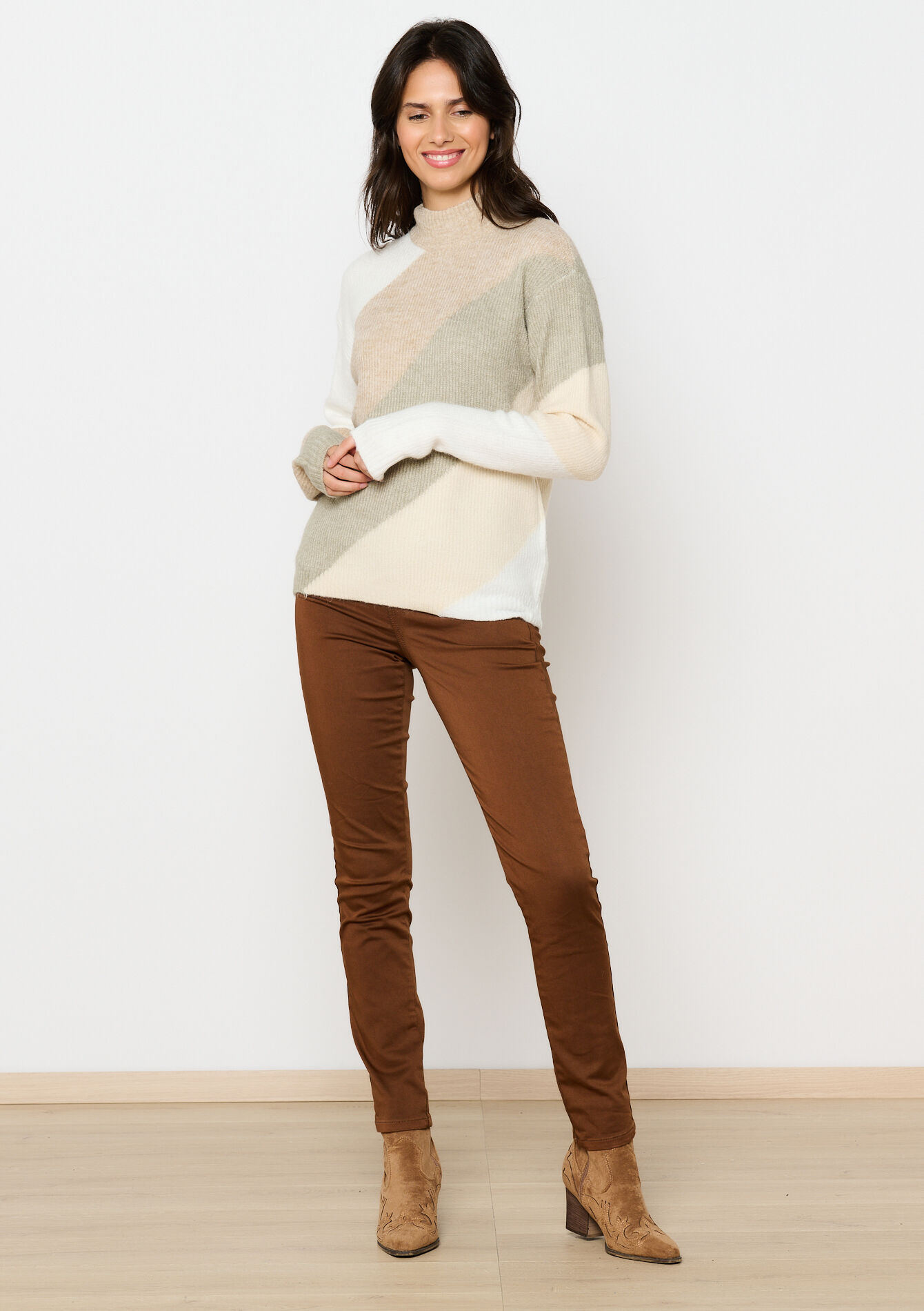 Pullover with colourblock, Pullover with colourblock - TAUPE - 04006529_1021