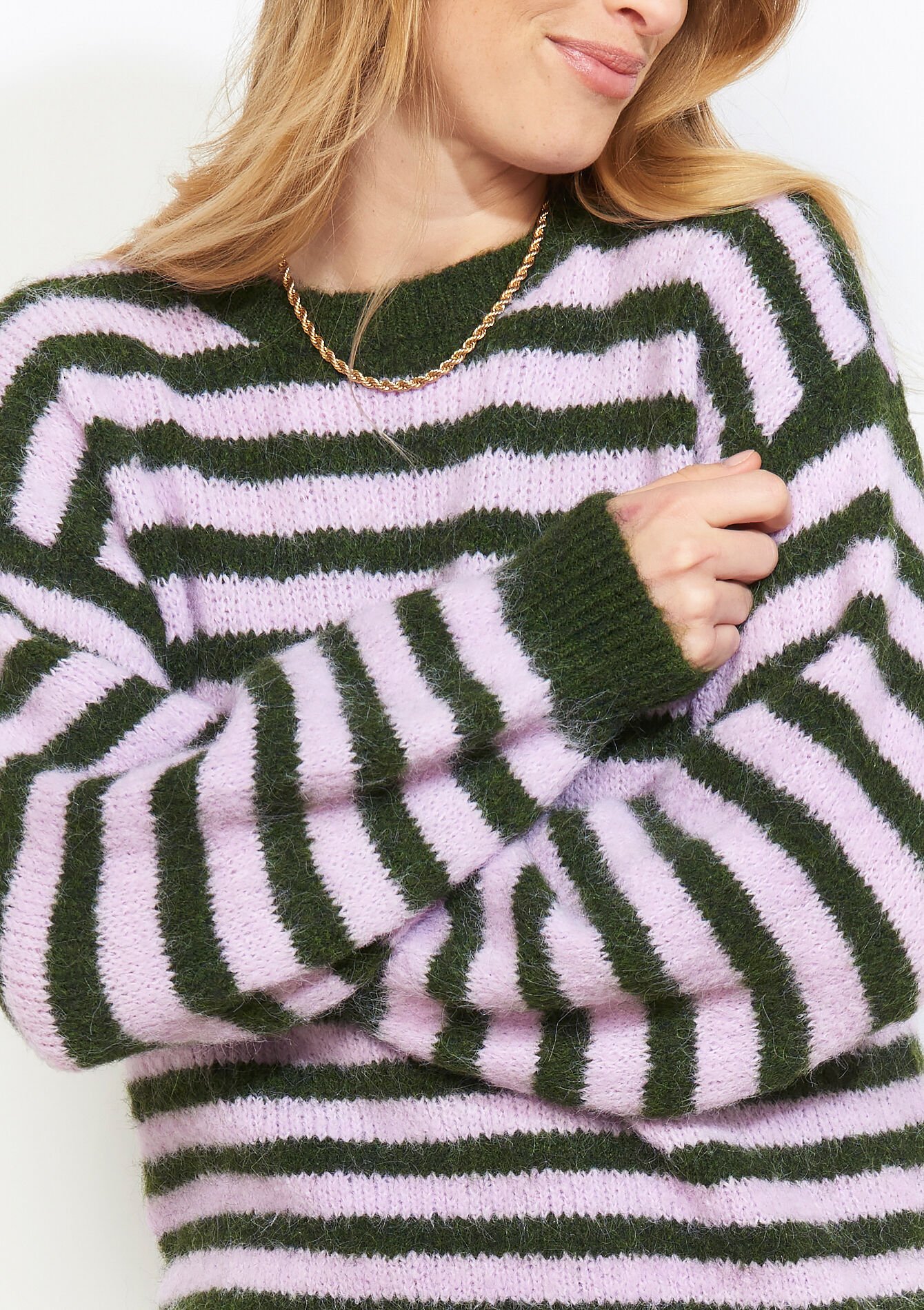 Gestreepte zachte trui - GREEN MOSS - 04007198_4504