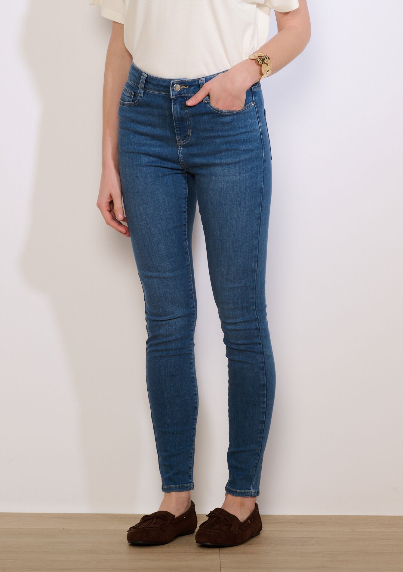 High-rise skinny jeans - MEDIUM BLUE - 22000631_0500