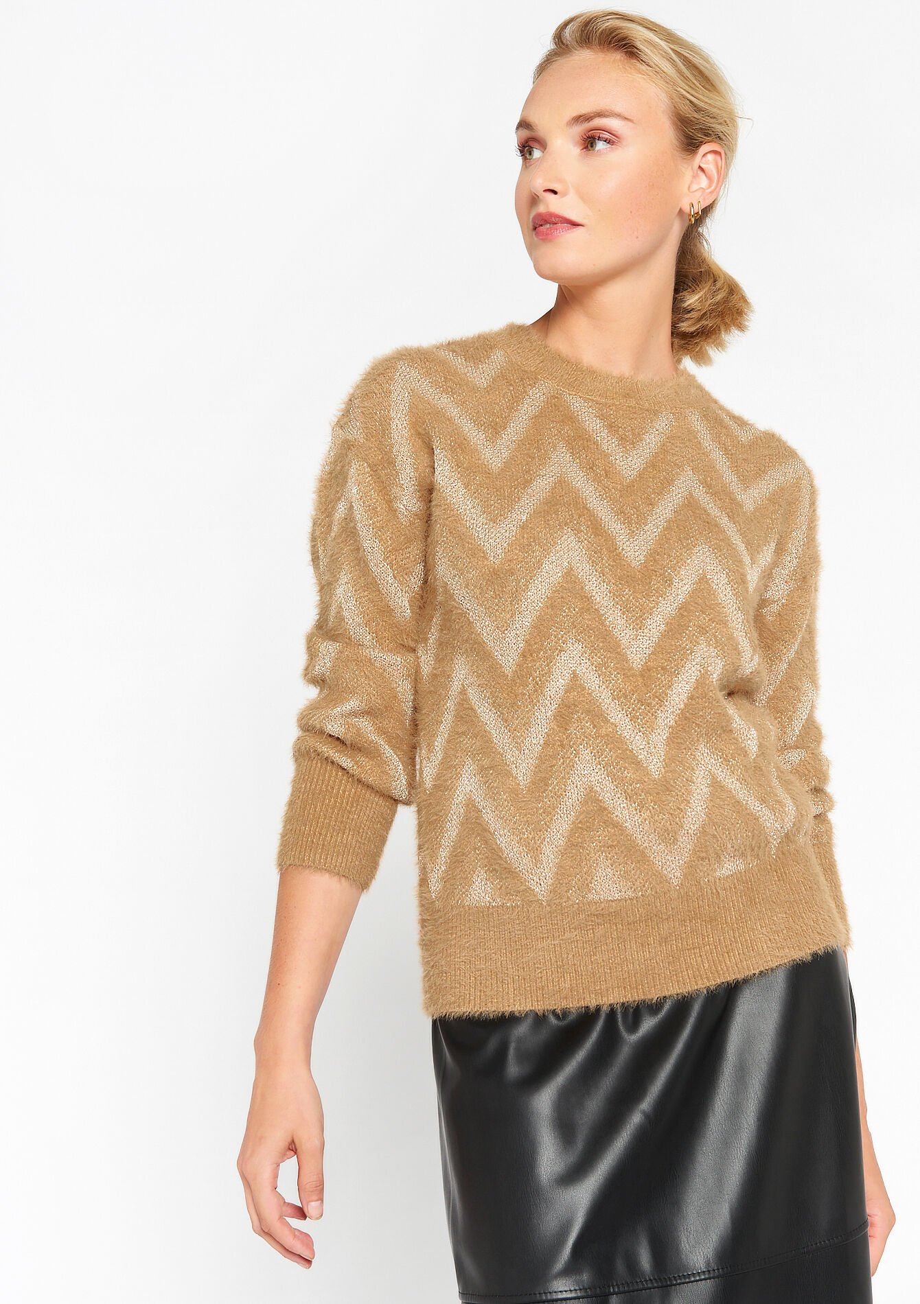 Eyelash pullover with zigzag pattern, Eyelash pullover with zigzag pattern - CAMEL CINNAMON - 04006174_3835