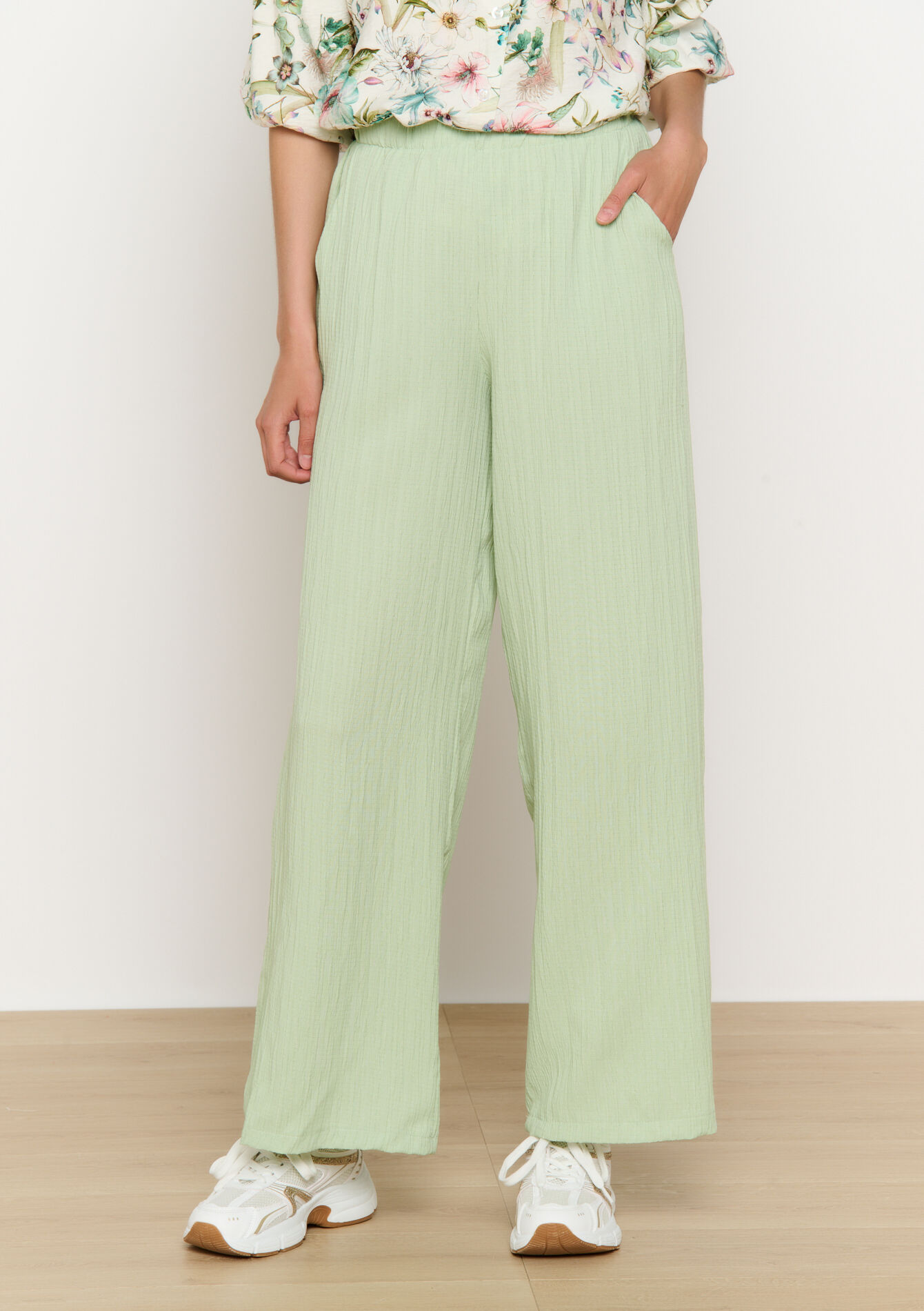 Broek met reliëf, Broek met reliëf - LIGHT GREEN PASTEL - 06600965_1822
