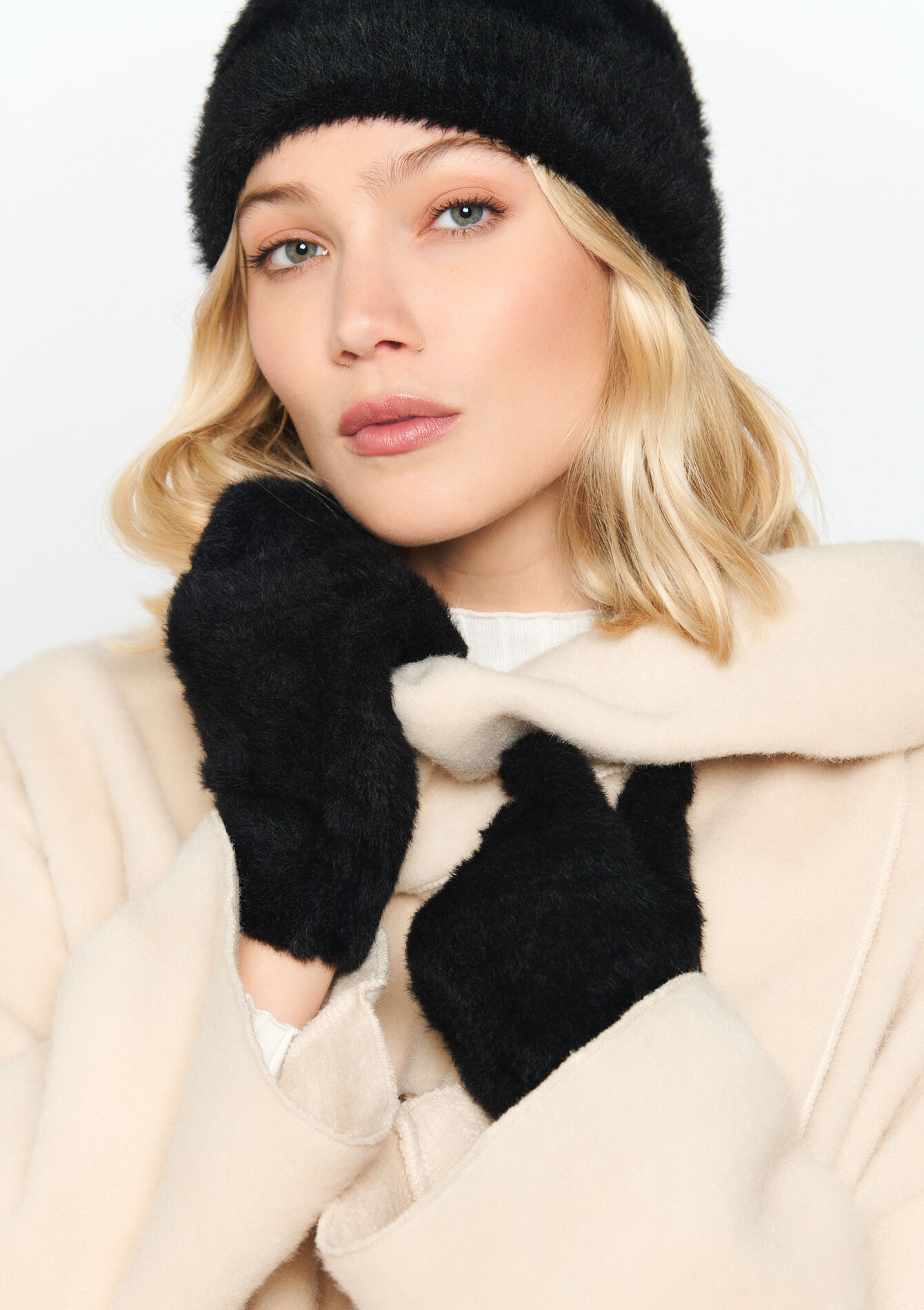 Eyelash gloves - BLACK - 1083250