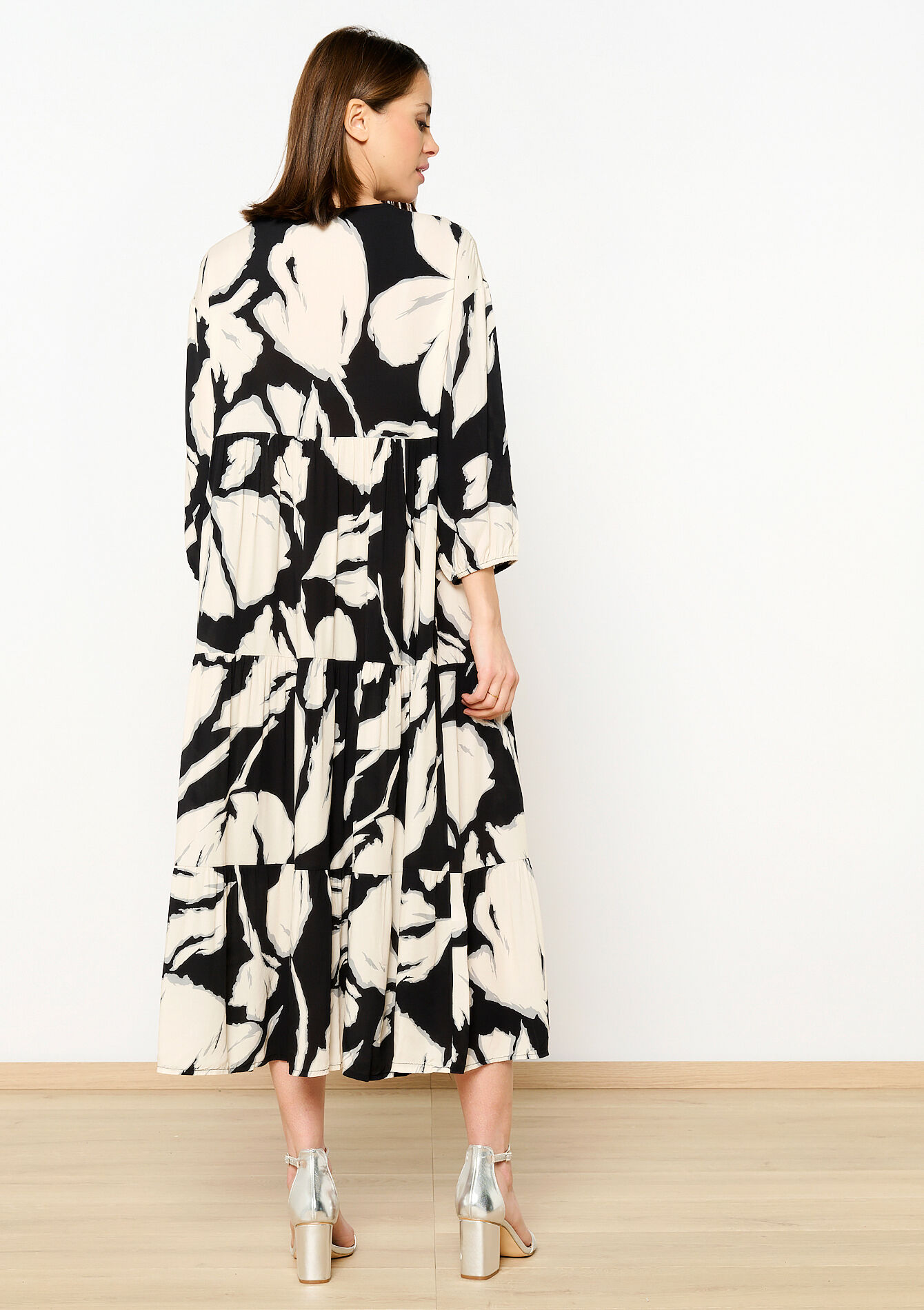 Oversized dress with flowers, Oversized dress with flowers - BLACK - 08602314_1119