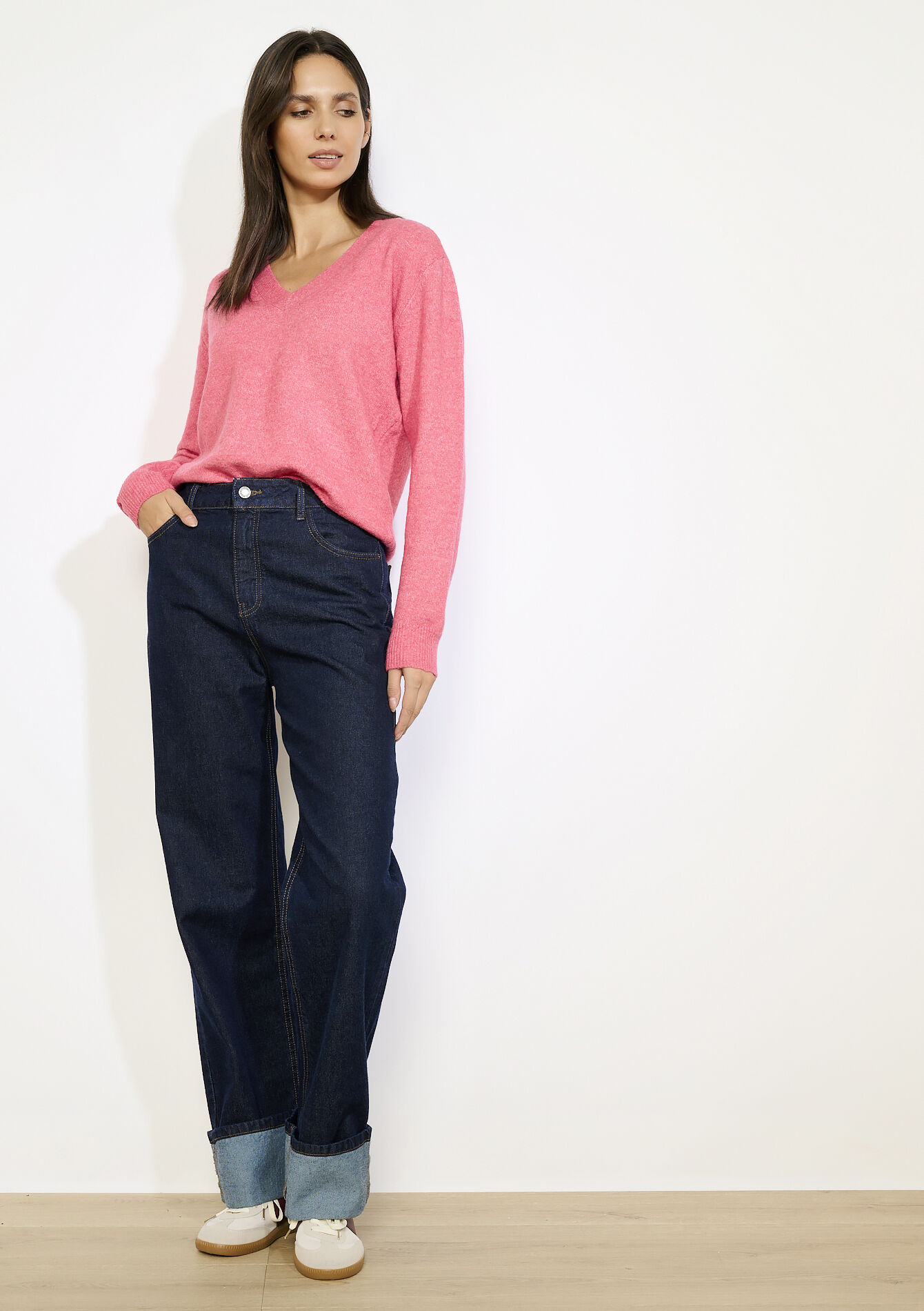 Soft V-neck sweater, Soft V-neck sweater - PINK BUBBLEGUM - 04006974